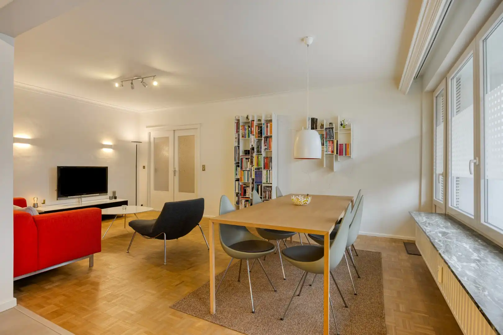 Goed gelegen appartement met 2 slaapkamers, terras, ondergrondse autostaanplaats en private kelderberging in Leuven! - EPC 98 kWh/m² - bewoonbare opp. 74 m² foto 8
