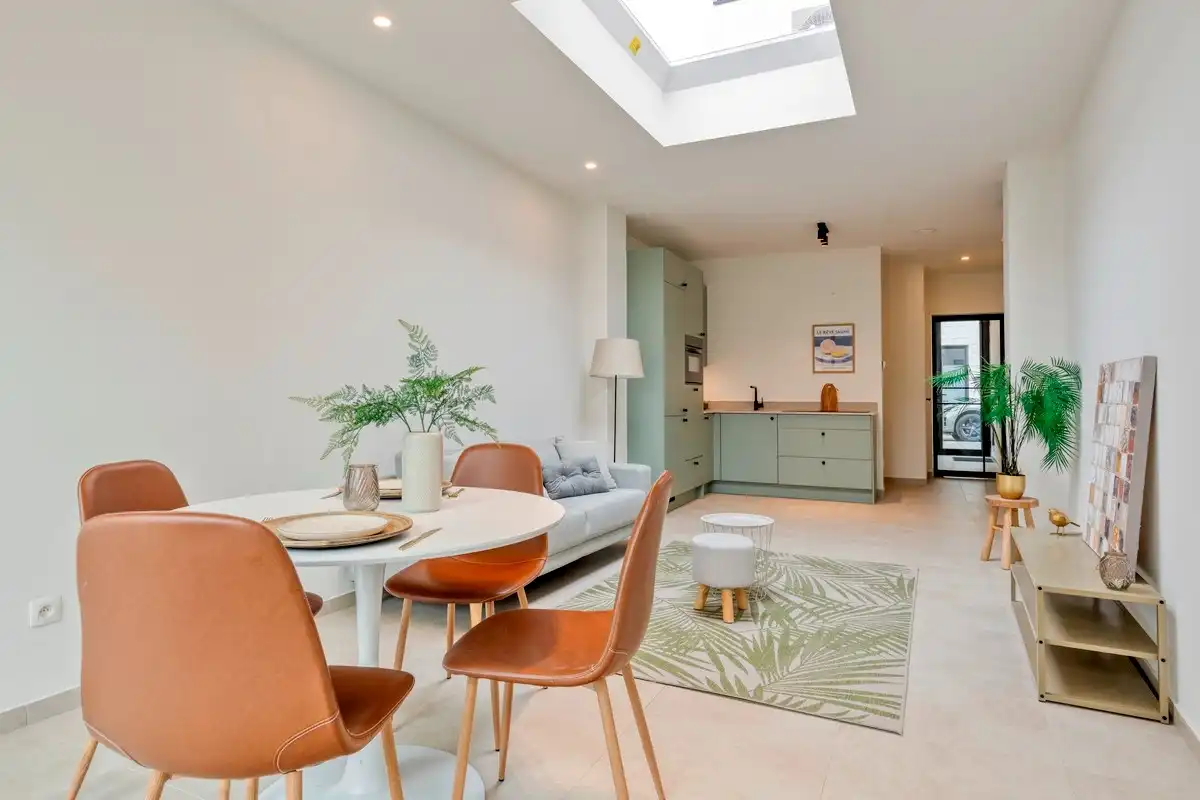 Pas gerenoveerde aantrekkelijke A-label stadswoning met zonnige diepe tuin foto 7