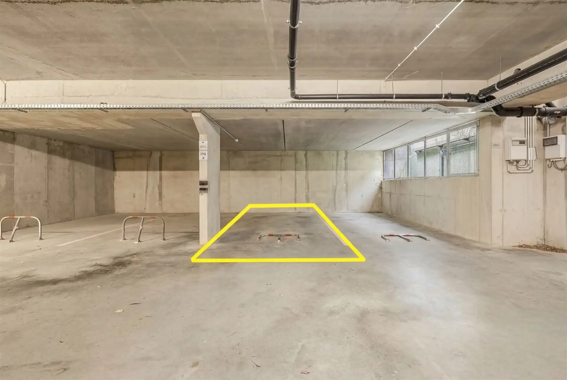 Garage te koop Koninginlaan 73 - 8370 BLANKENBERGE