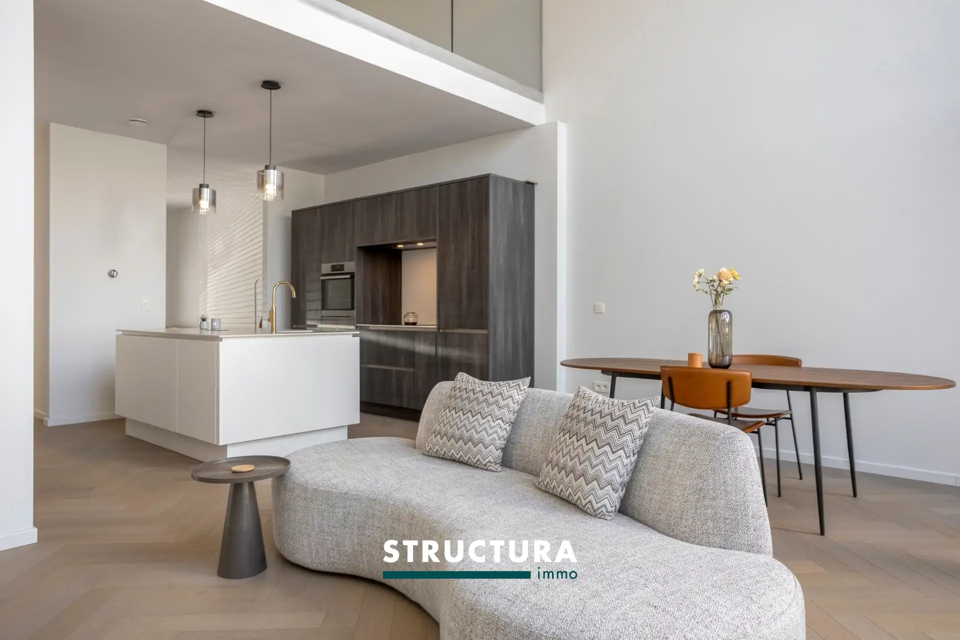 Totaal gerenoveerde woning in rustige, groene omgeving foto 8