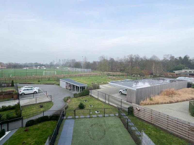 Nieuwbouwappartement met twee slaapkamers, terras en garage foto 5