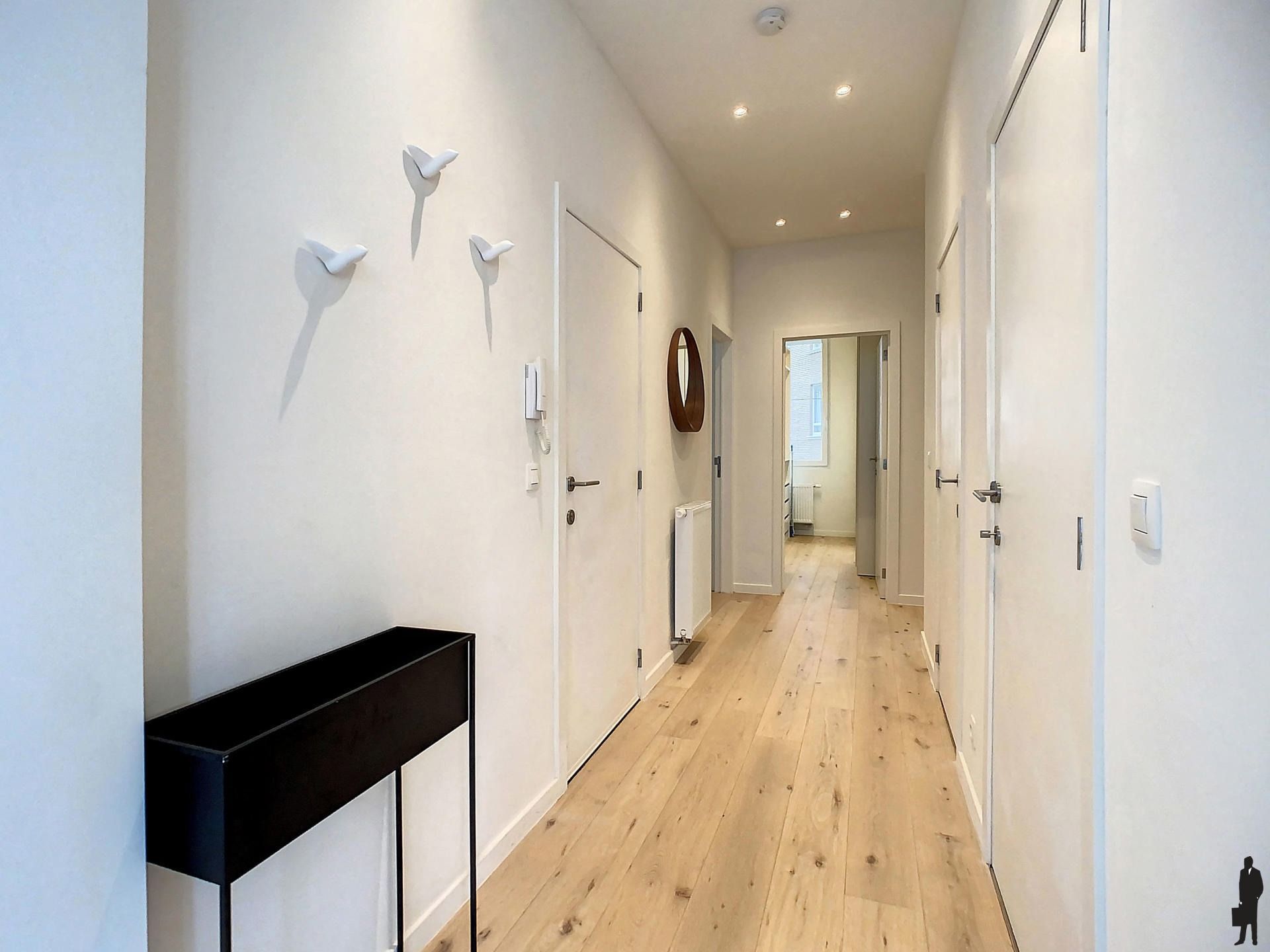 Prachtig appartement met 2 slaapkamers, dressing en terras in de Tentoonstellingswijk foto 7