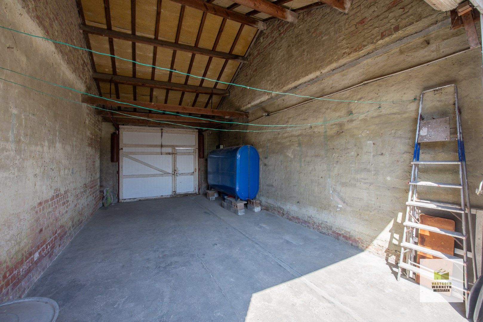 Te renoveren woning met landelijk vergezicht en bijgebouw op toplocatie te Wingene foto 18