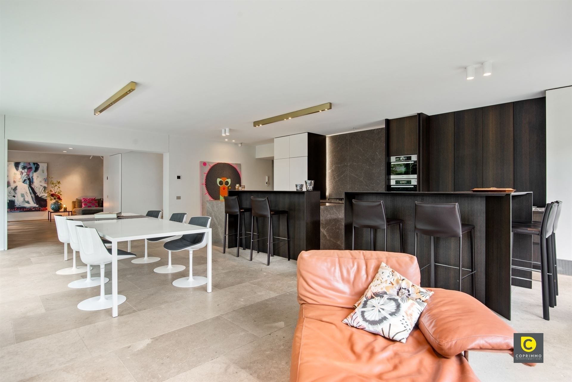 Villa: 6 slk , 4 badk. op 796 m² Z-w perceel  foto 13