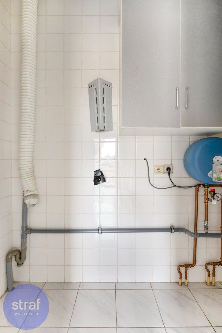 Ruim appartement in hartje Beveren met lage kosten foto 6