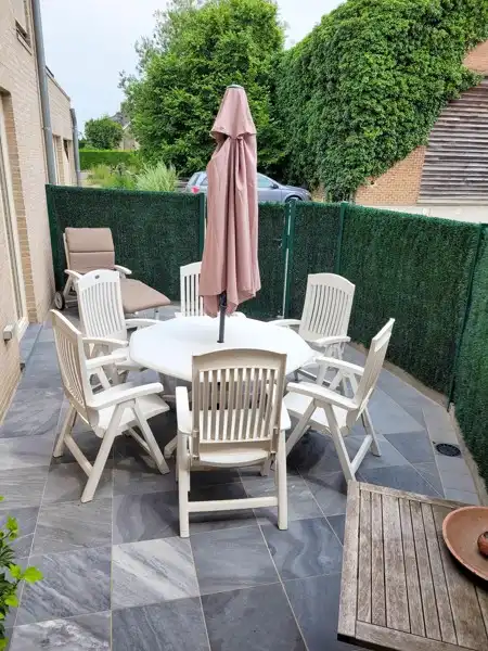 Modern appartement met 2 slaapkamers, terras en garage op centrale ligging te Wakken! foto 12