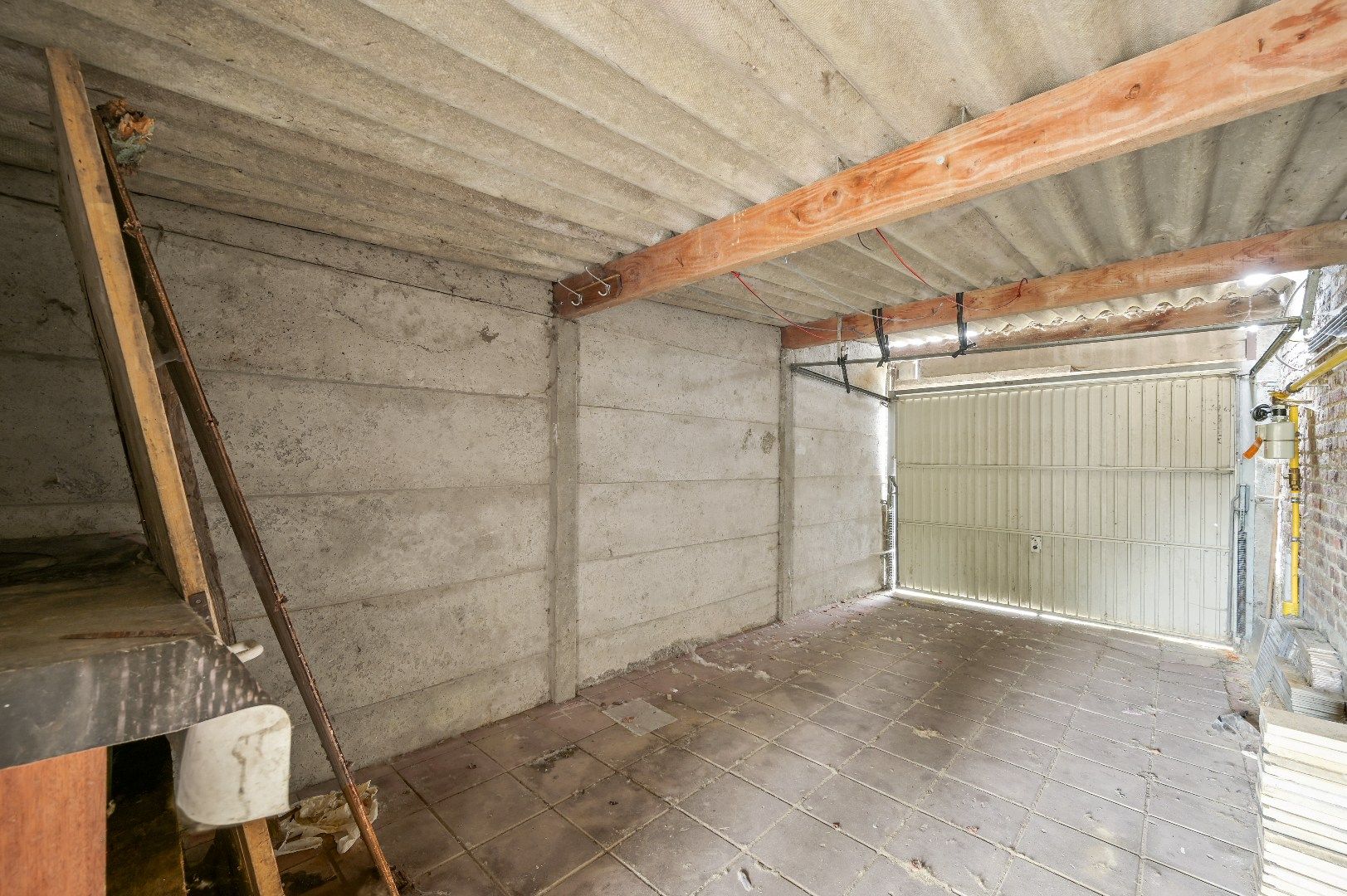 Te renoveren woning met potentieel op ruim perceel te Attenhoven (Landen) foto 26