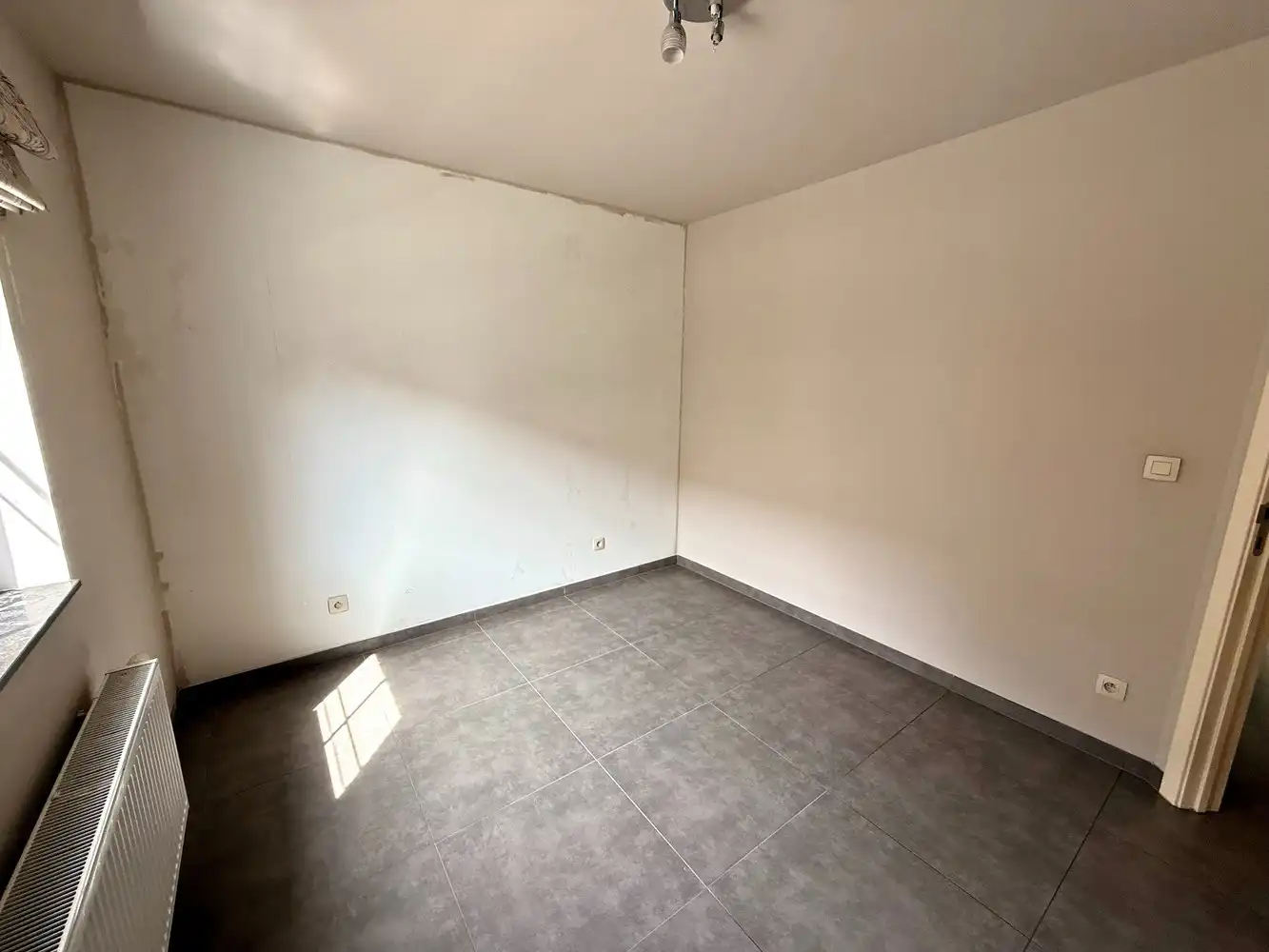 Recent, energiezuinig appartement nabij de dorpskern van Zingem! foto 7