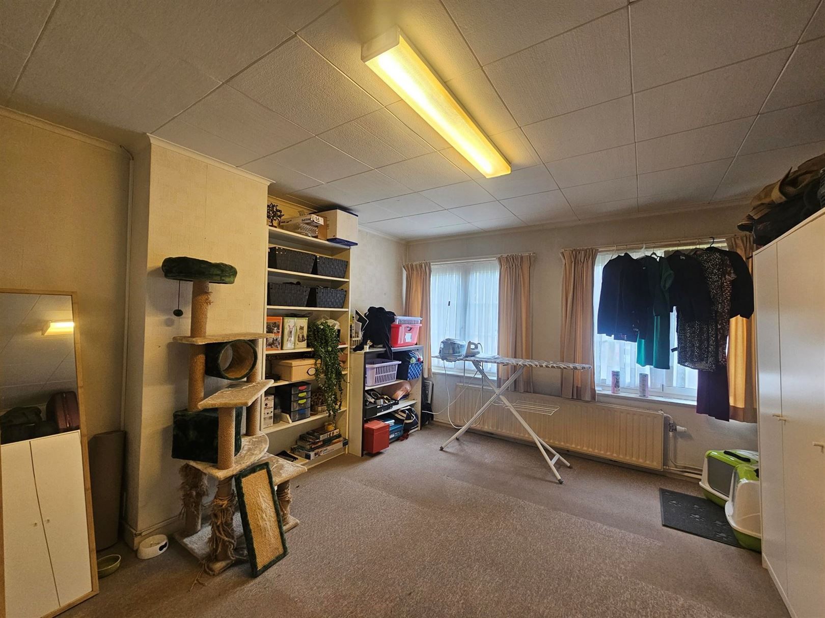 Charmante instapklare woning met o.a. 3 slpks, mooie tuin en oprit. foto 7