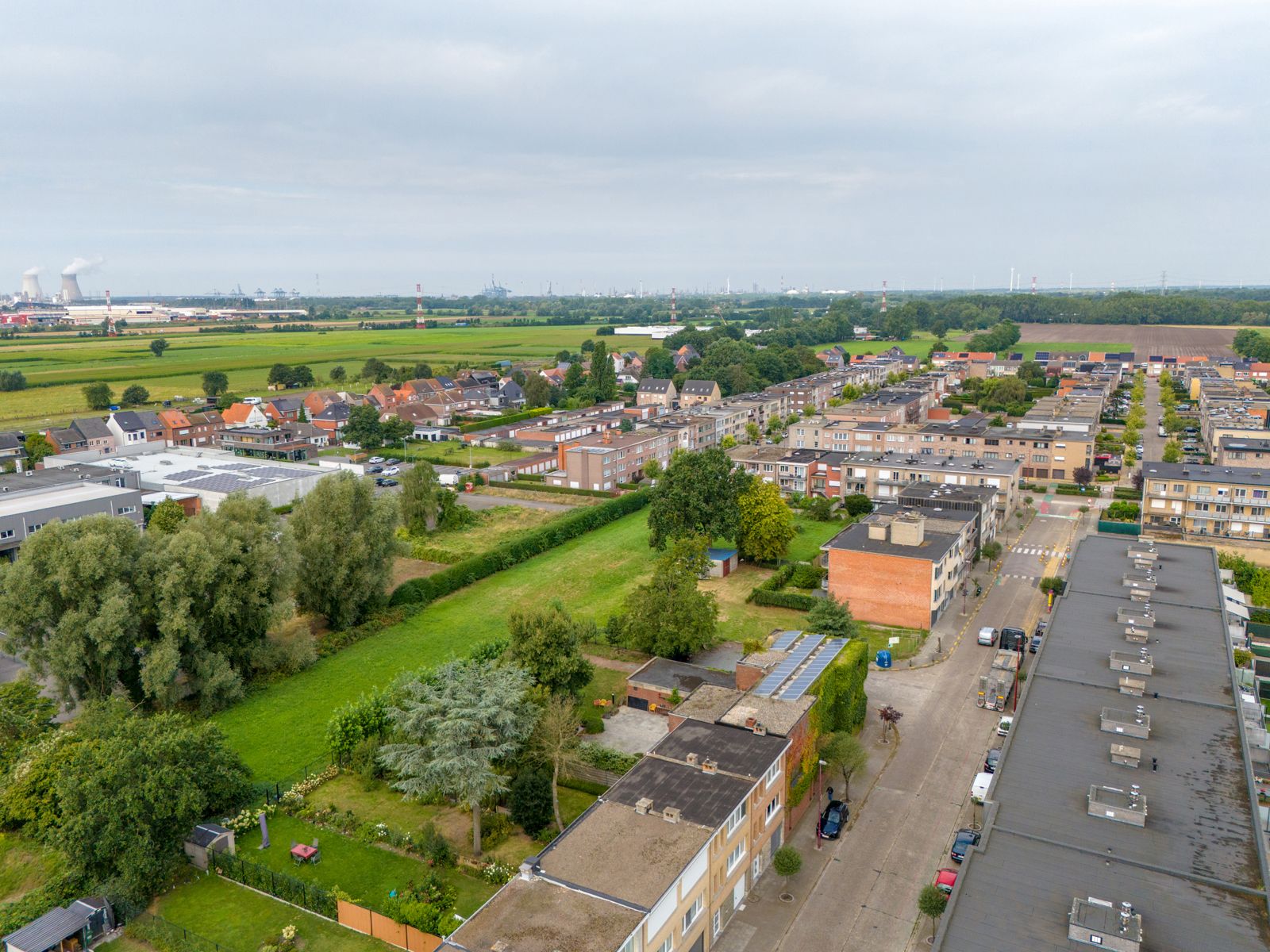 Verzorgde woning met 3 slaapkamers, garage en tuin! foto 18