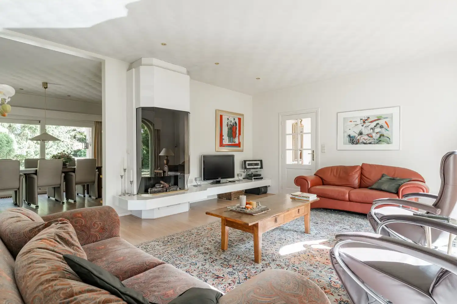 Prachtige gelijkvloerse villa in de populaire villawijk Kollenberg te Achel! foto 9