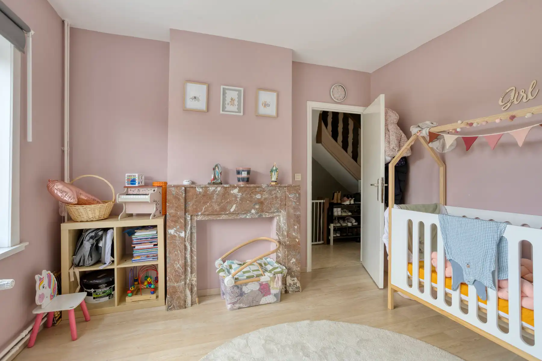 Goed gelegen woning met 3 slaapkamers, bureau en tuin foto 21