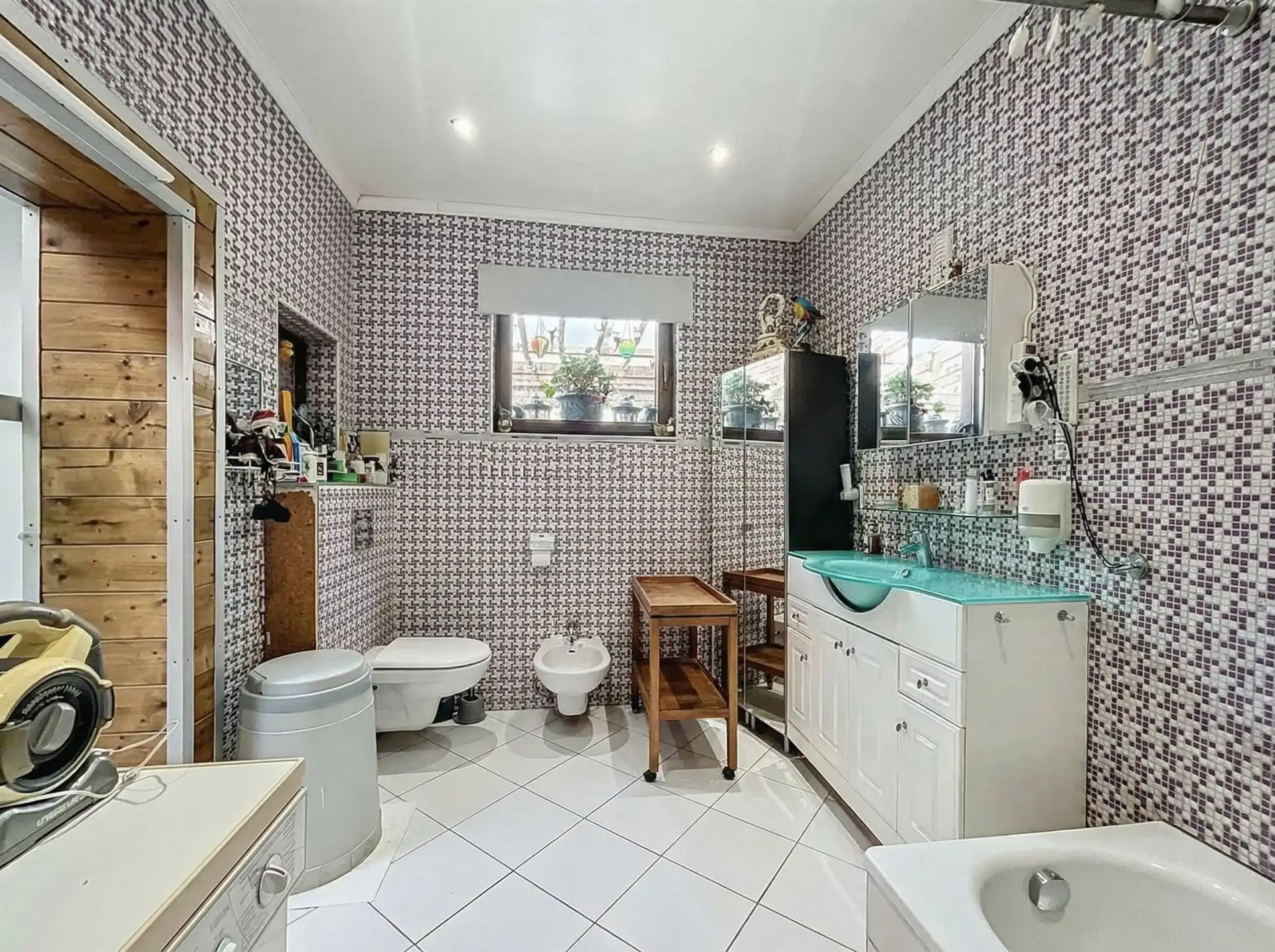 Charmante gezinswoning met 3 slaapkamers en aangename veranda! foto 9