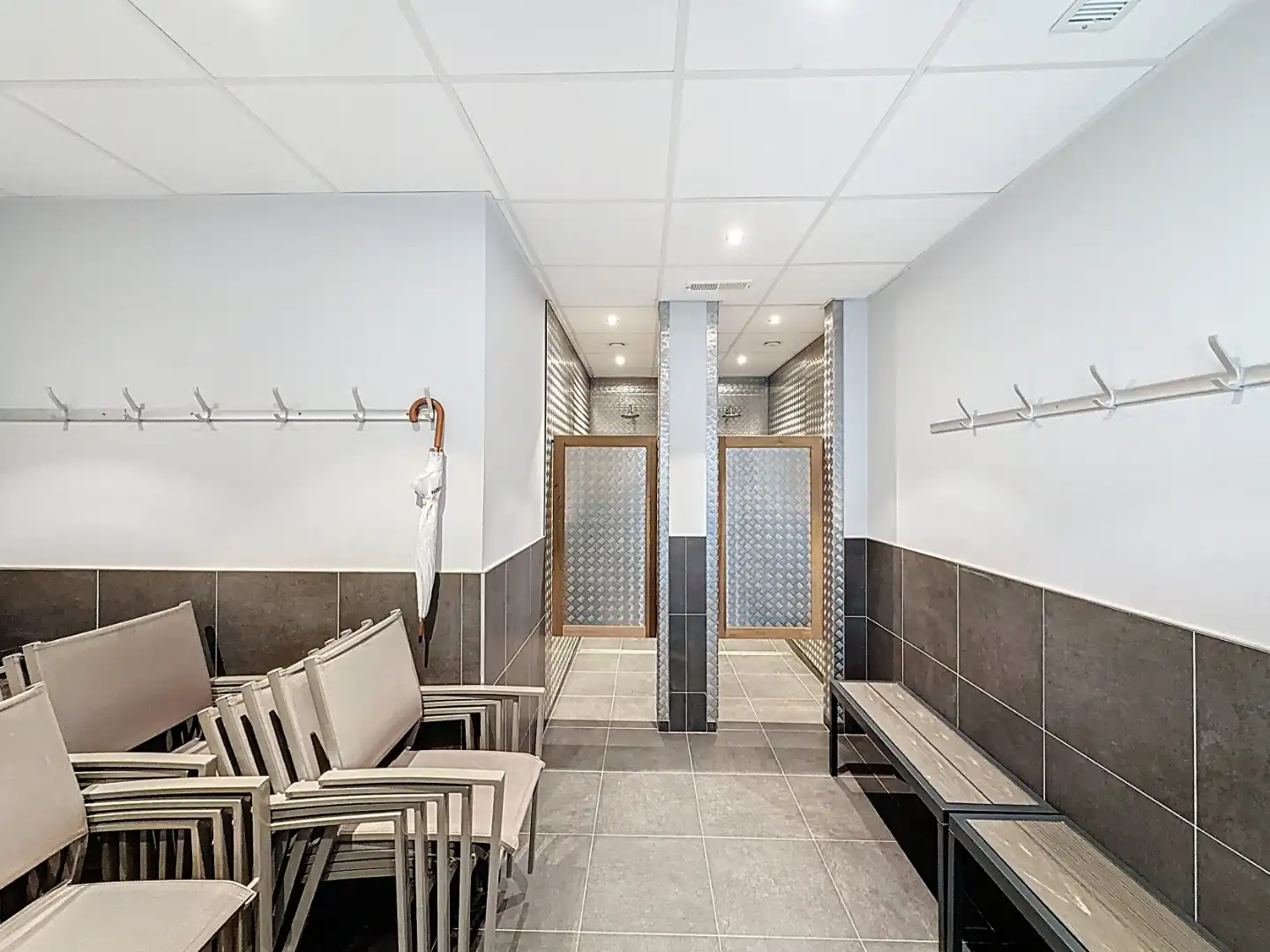 Tenniscomplex met horecagelegenheid te Torhout foto 13