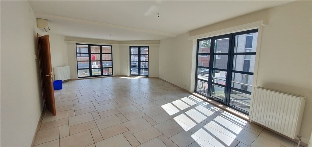 Luxueus afgewerkt triplex-appartement met groot terras foto 3
