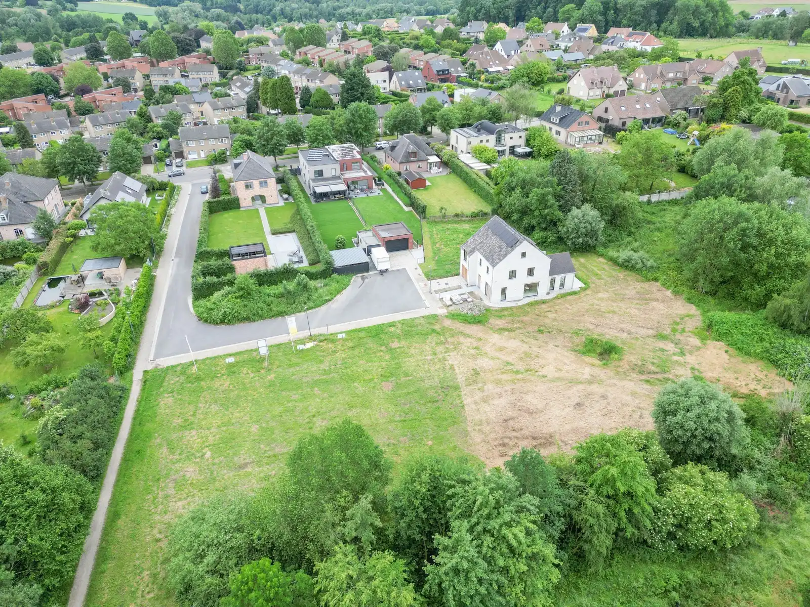 Tijdloze, halfopen woning foto 2
