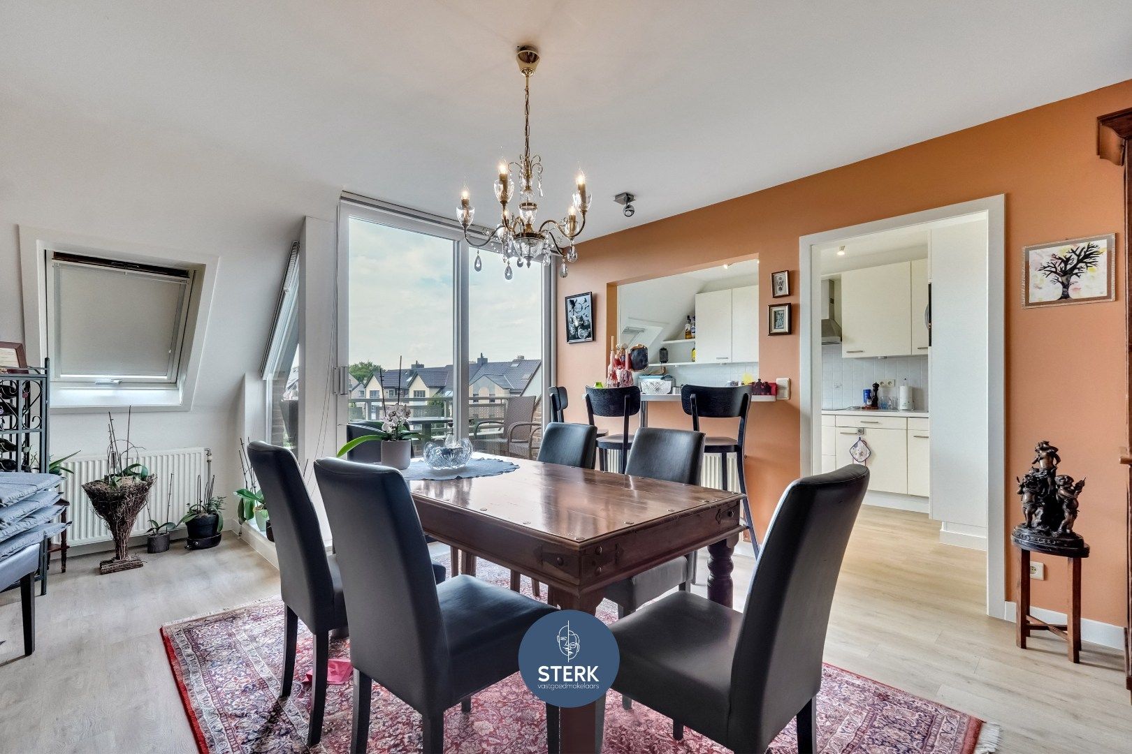 INSTAPKLAAR APPARTEMENT MET EPC LABEL B IN CENTRUM LANAKEN ! foto 5