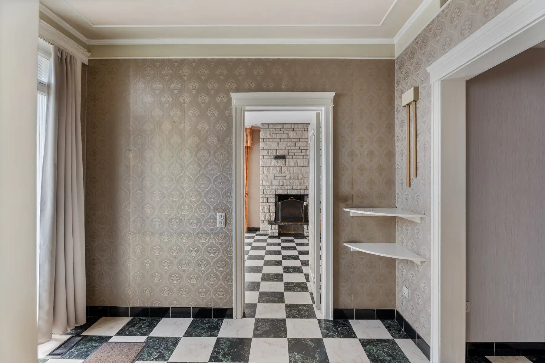 Woning met magazijn/atelier van 412 m² in Ingooigem foto 9