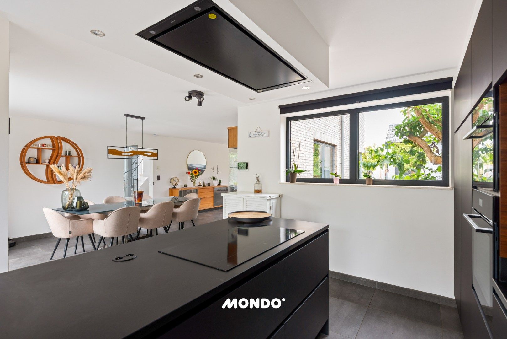 Instapklare luxe villa met 5 slaapkamers in groen Tervuren! foto 12