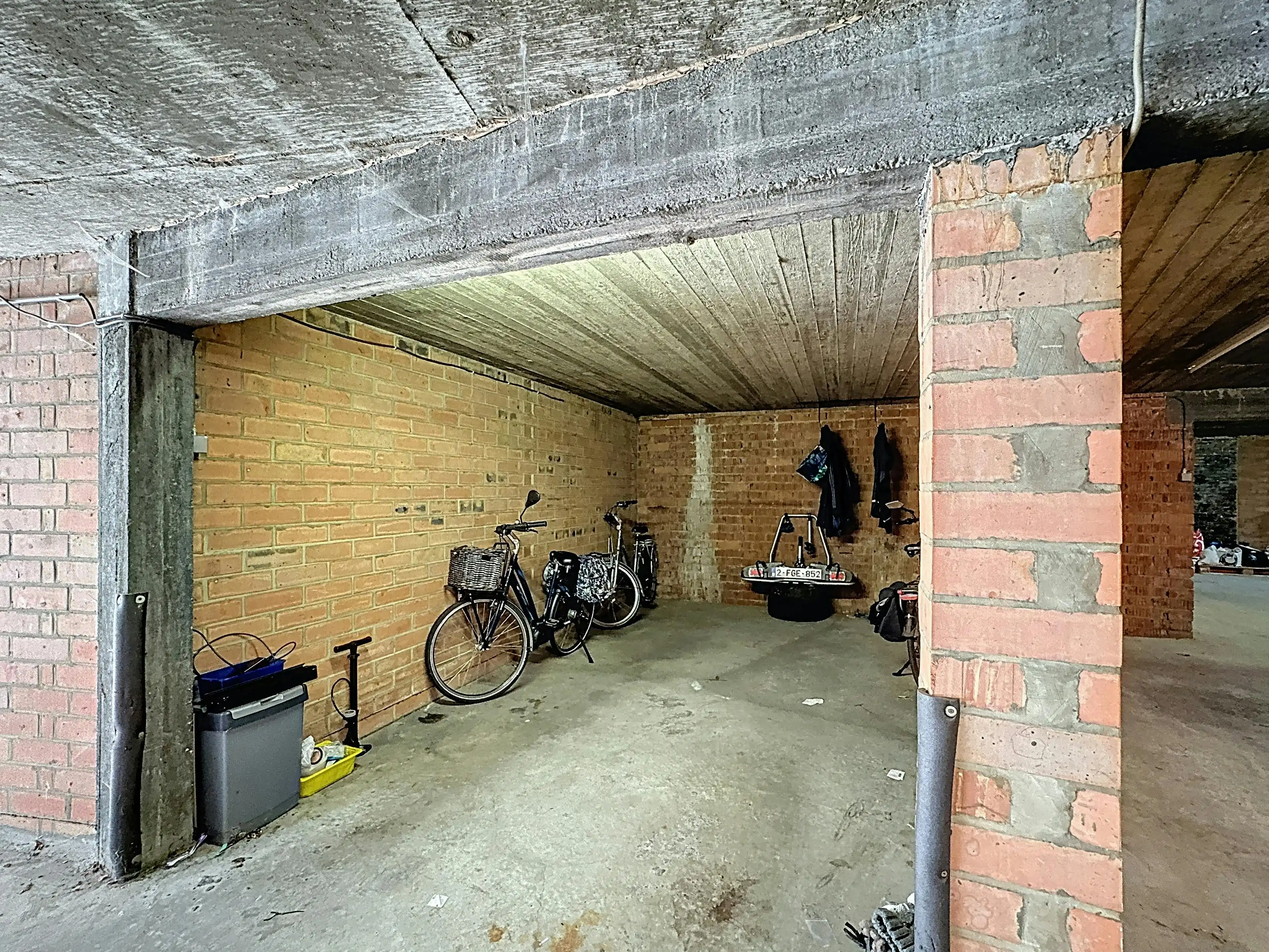 Ruime inpandige garage of opslagplaats te Mechelen Zuid foto 6