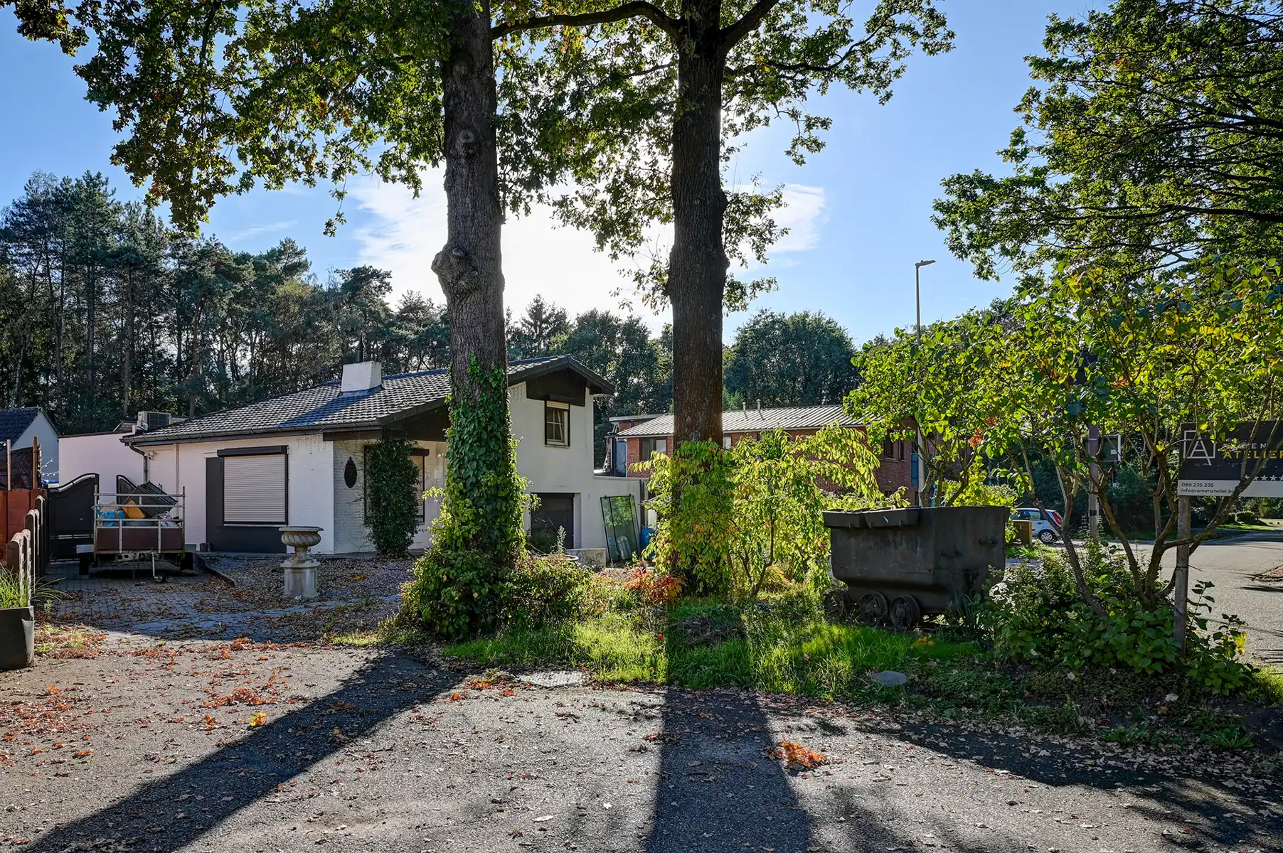 Karaktervolle en energiezuinige split-level woning op een perceel van 3a 96ca. foto 3
