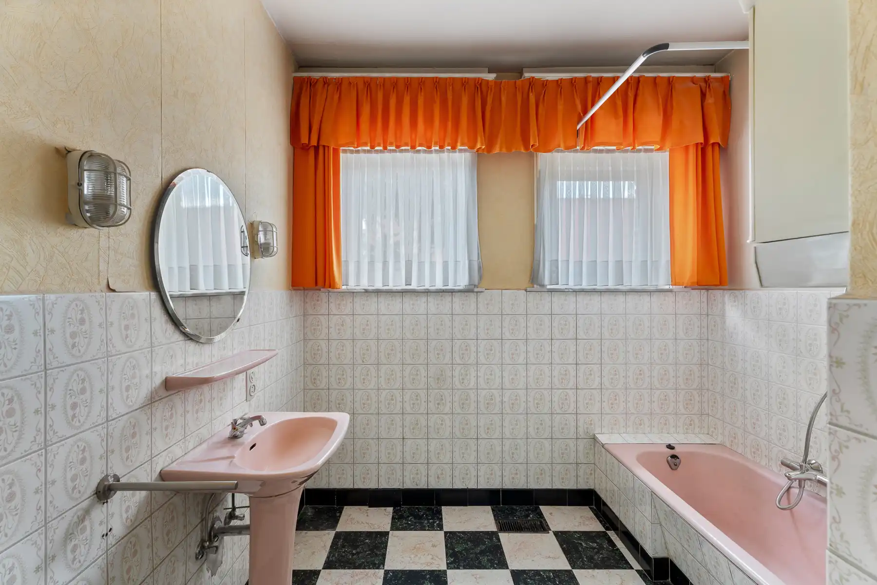 Woning met magazijn/atelier van 412 m² in Ingooigem foto 11