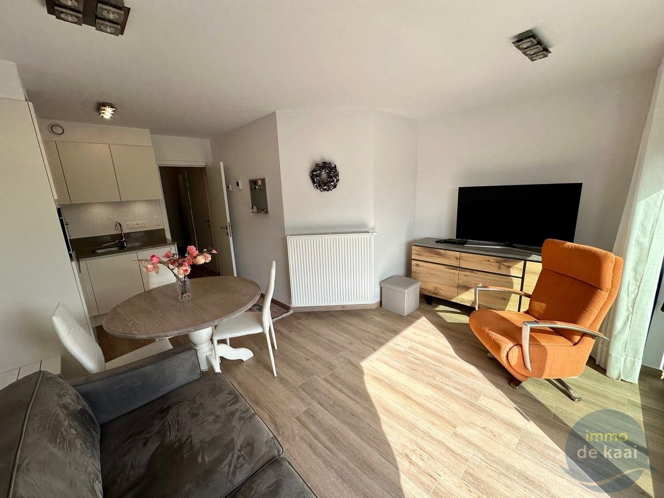 Recent appartement op rustige locatie vlakbij centrum Nieuwpoort foto 5