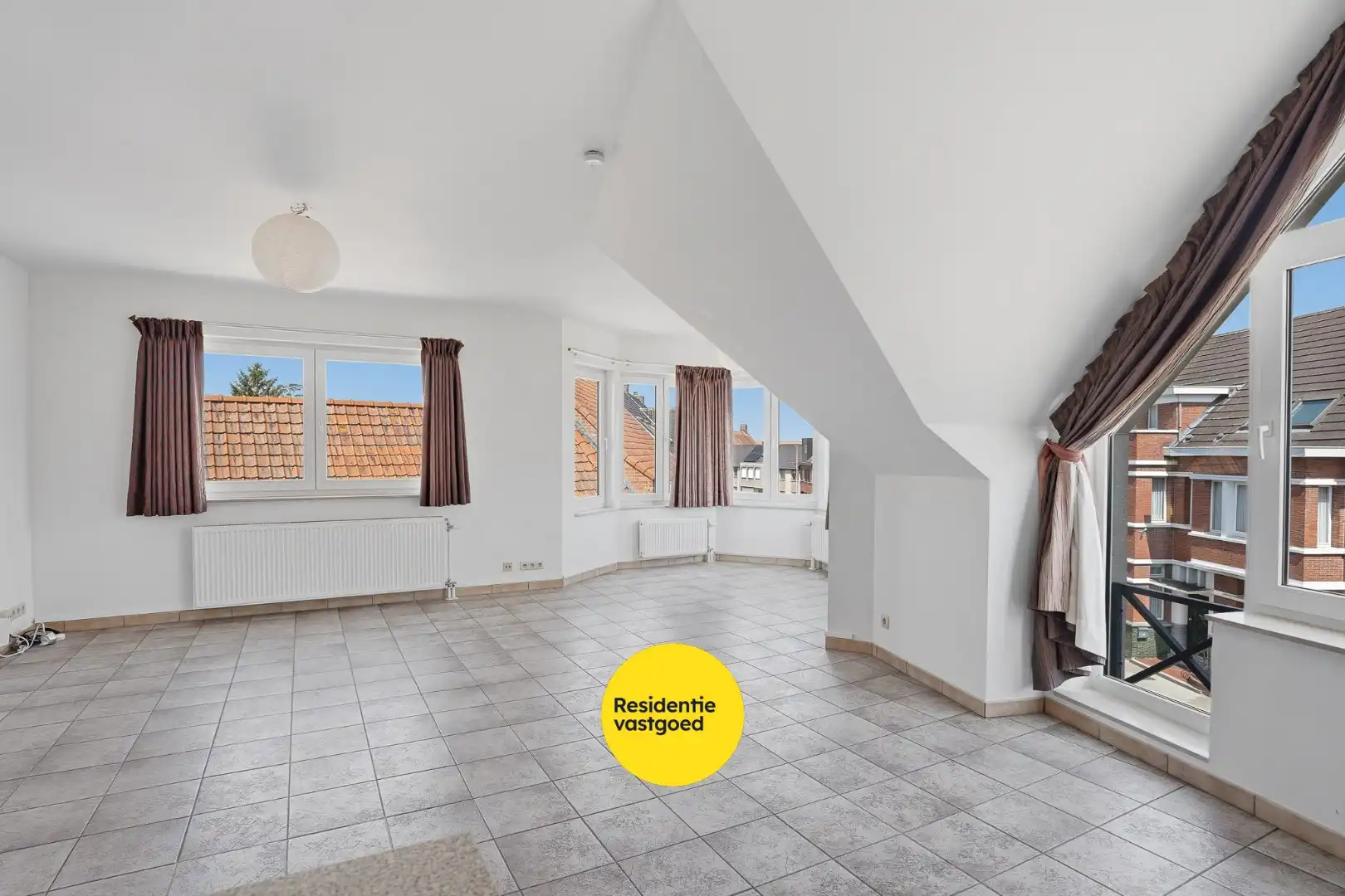 Instapklaar appartement met 2 slaapkamers te Eernegem foto 3
