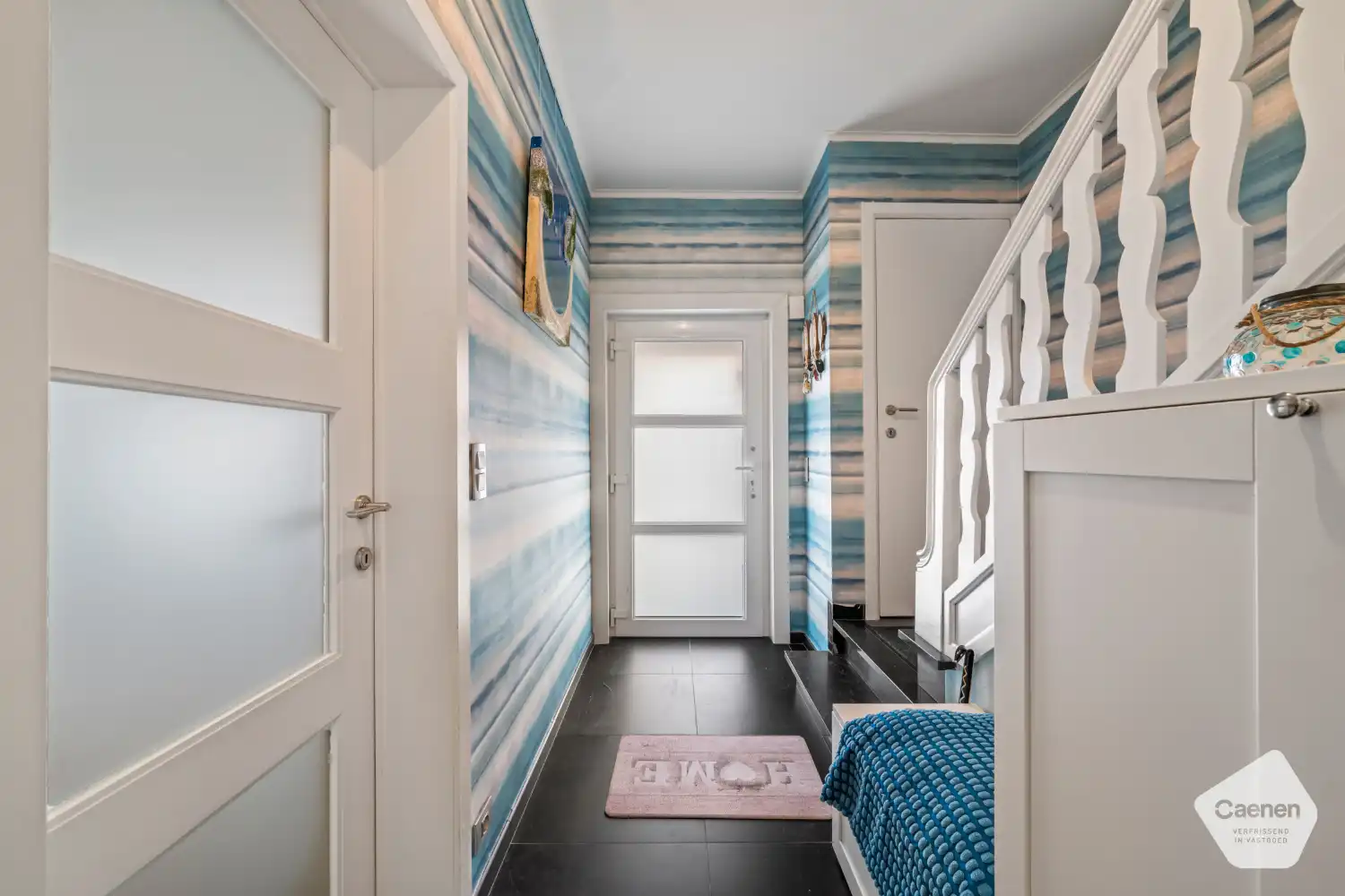 Instapklare gezinswoning met 3 slaapkamers en ruime tuin foto 2