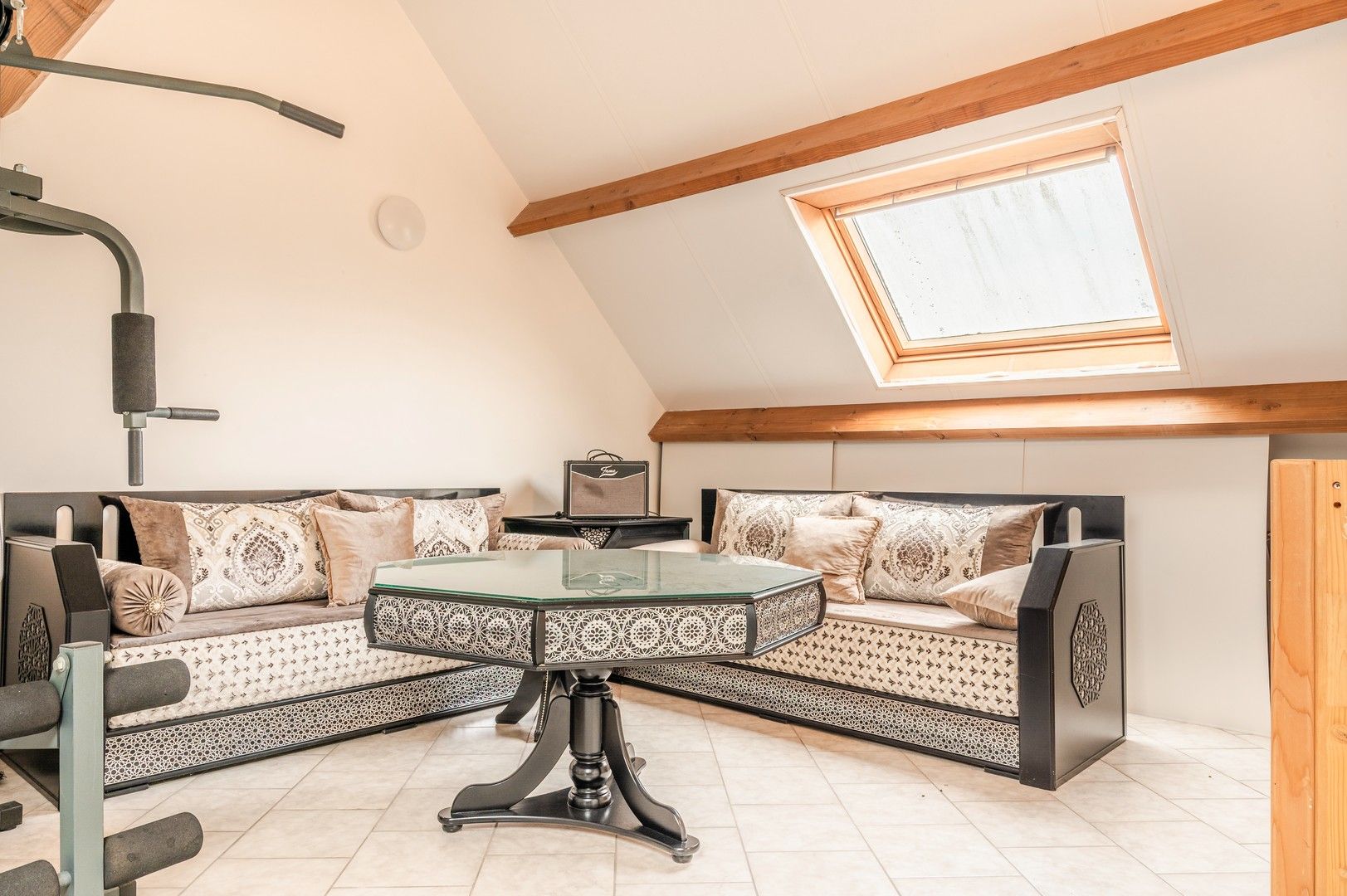 Recent gerenoveerde woning met 3 slaapkamers en tuin foto 14