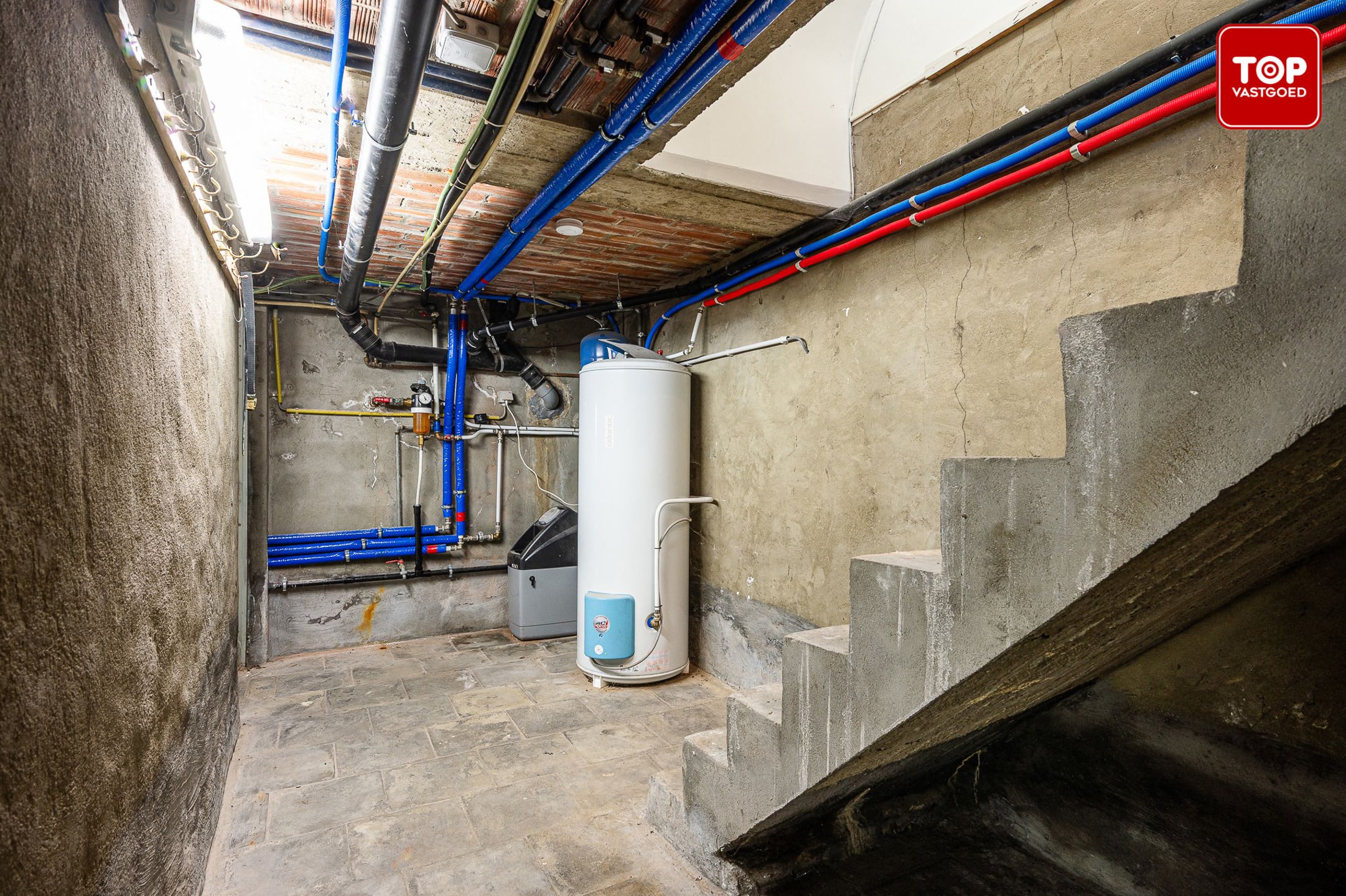 Vernieuwde woning met 4 slaapkamers en gunstige EPC score foto 22