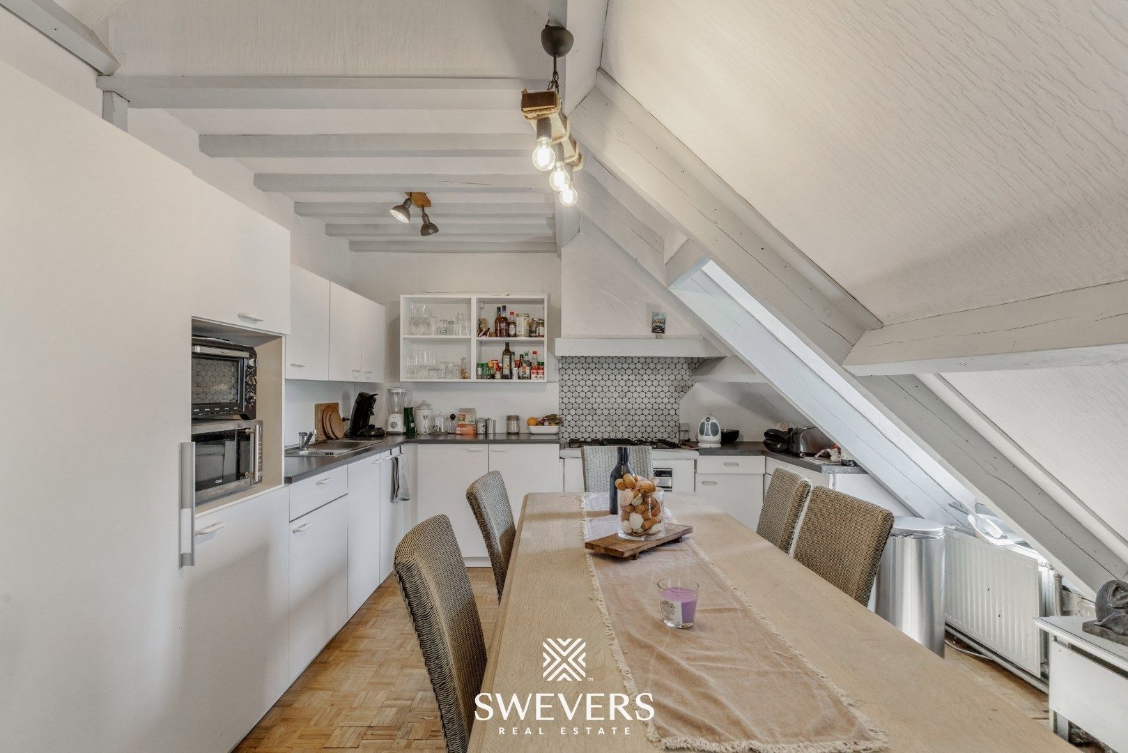 Verrassend ruime woning met veel mogelijkheden te Heusden-Zolder foto 22