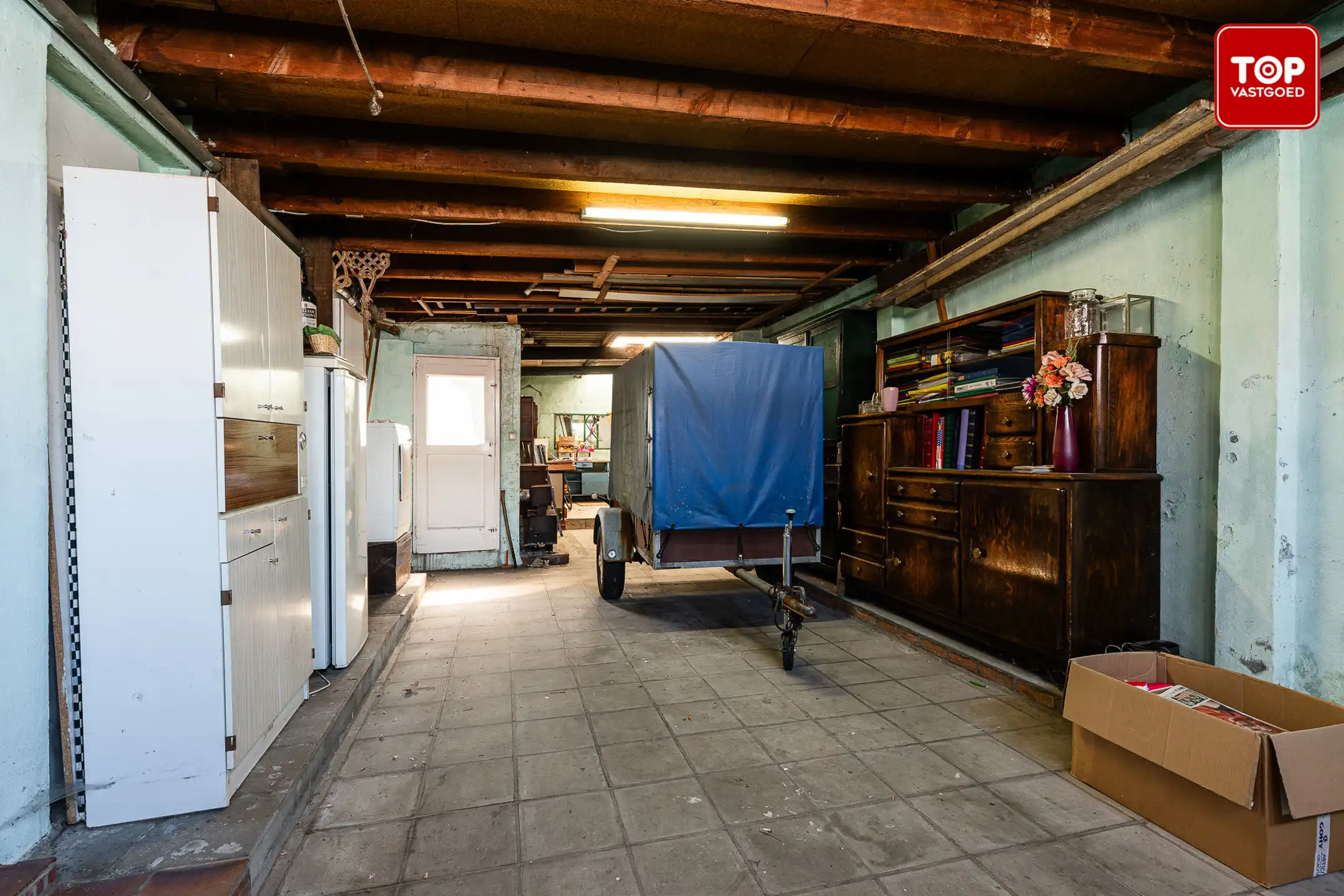 Te renoveren woning met prachtige, zonnige tuin foto 28
