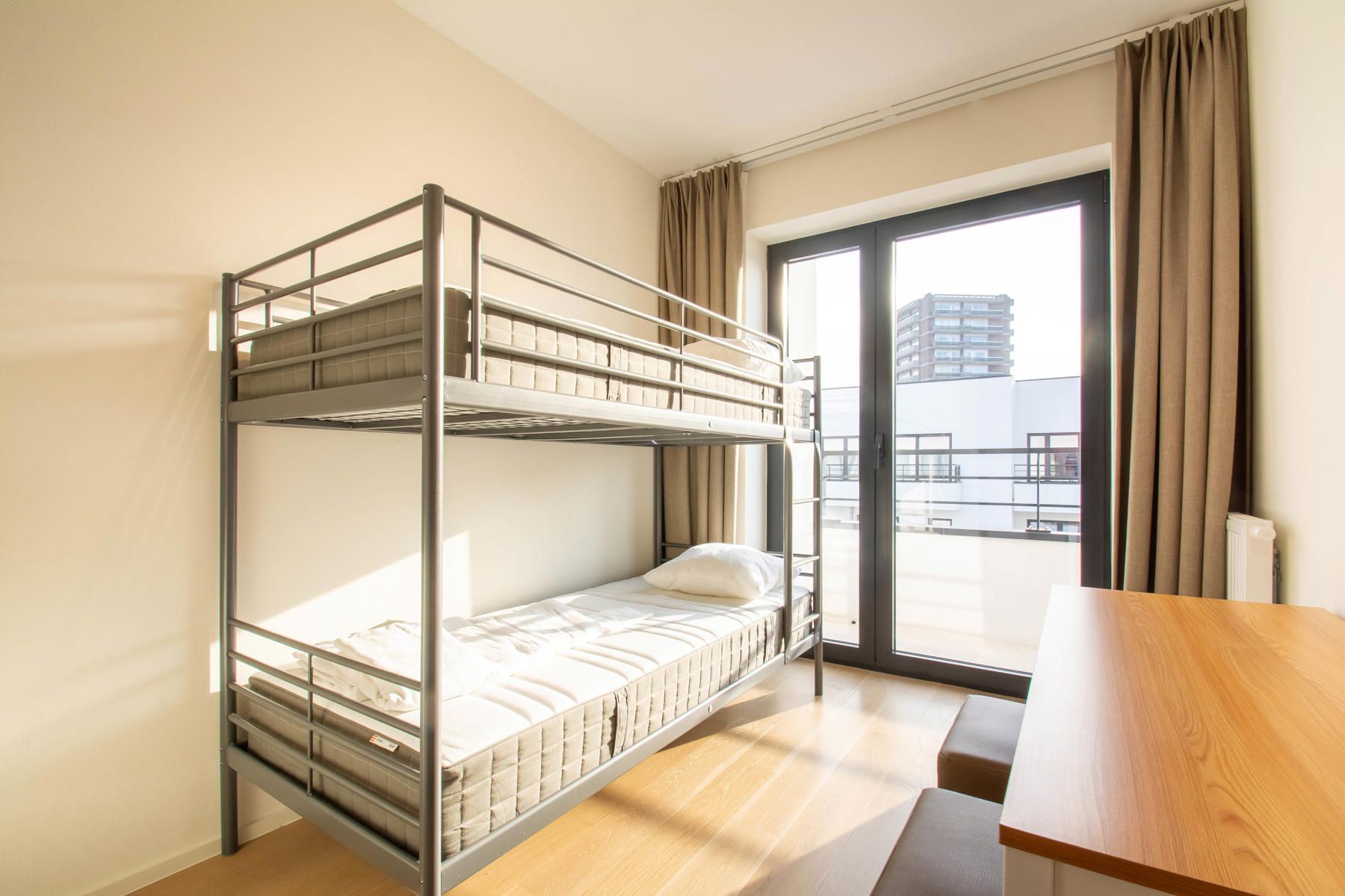 Prachtig gemeubeld appartement 2 KAMERS + 2 TERRASSEN!!!! foto 12