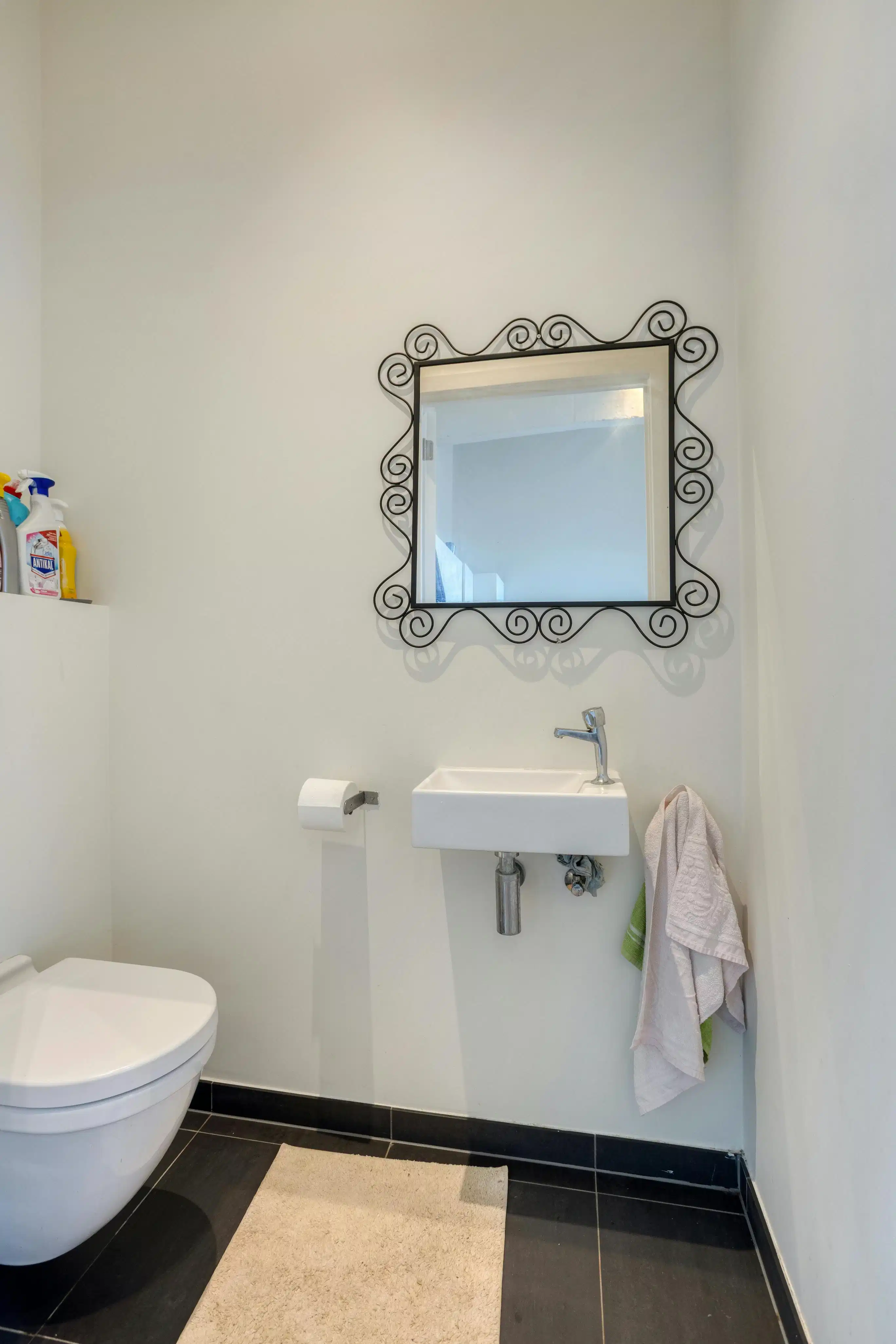 Loft-appartement één slaapkamer in voormalig fabrieksgebouw foto 11