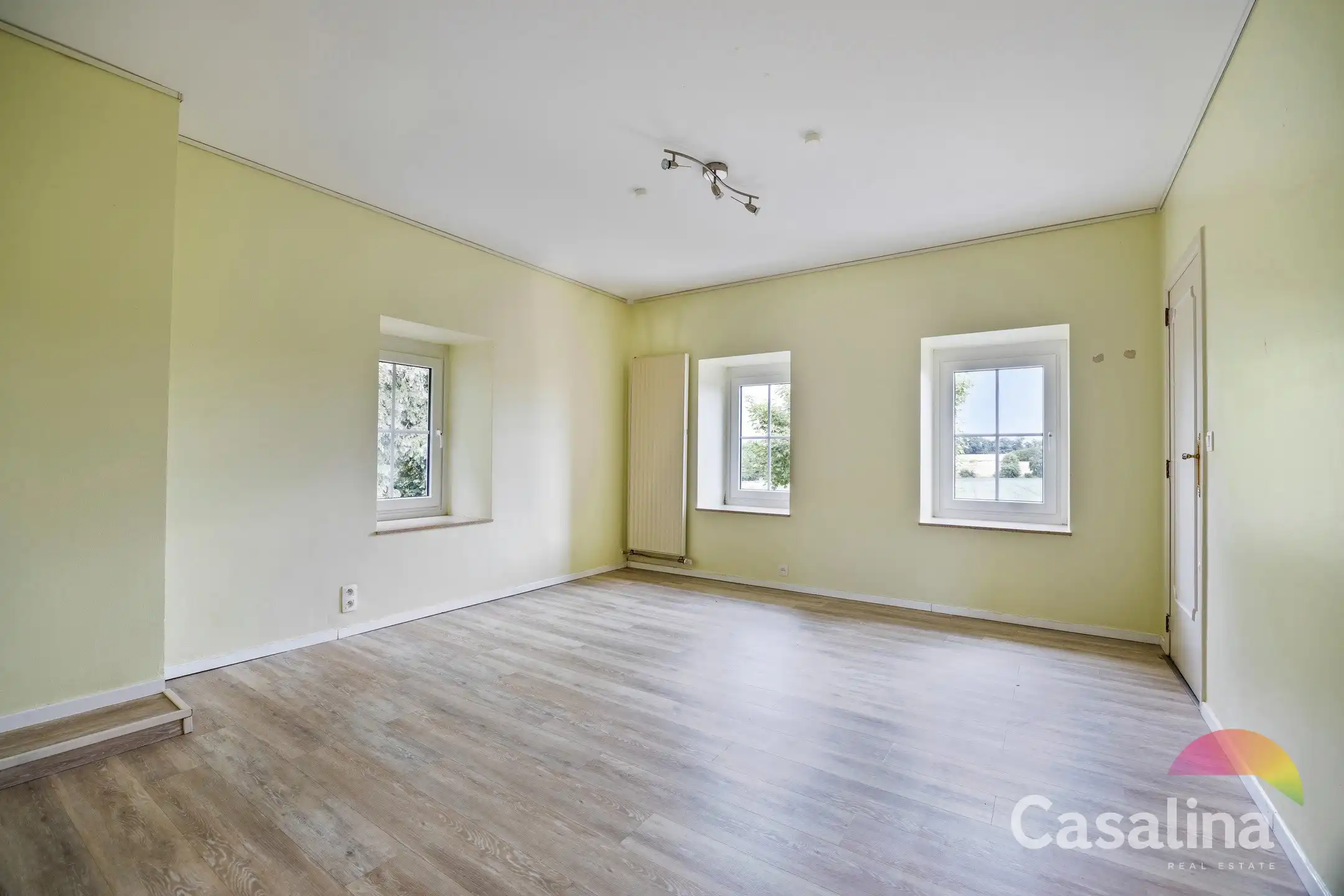 Prachtige Villa  met mooie tuin  foto 13