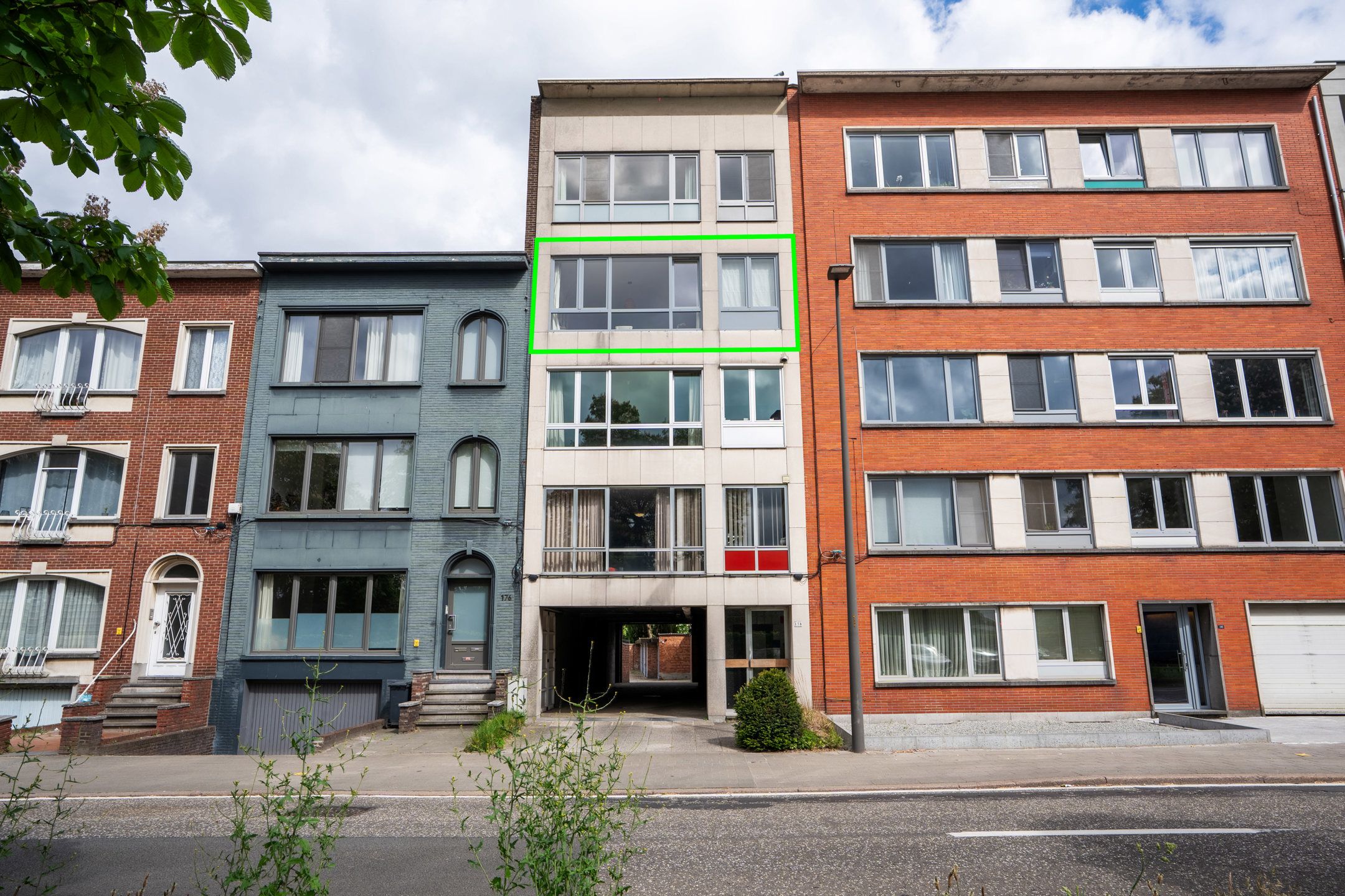 Zeer lichtrijk en gunstig gelegen appartement met 3 slaapkamers foto 23