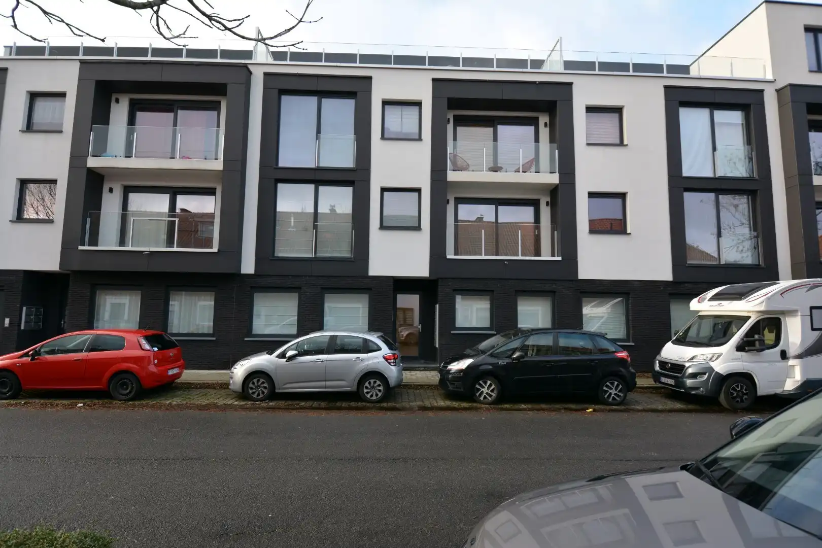 Gezellig en modern gelijkvloers appartement vlakbij de jachthaven  foto 10