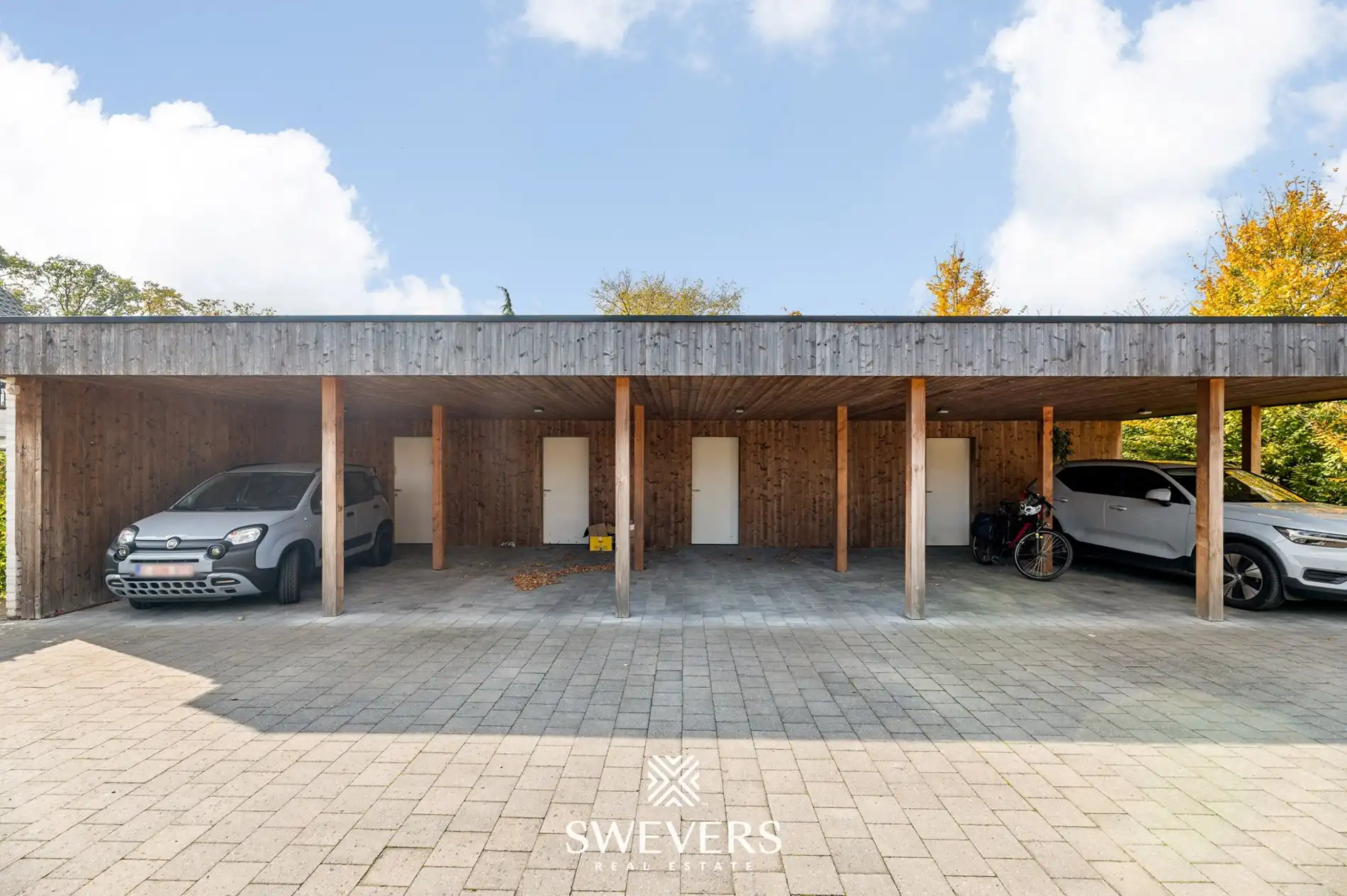 Luxueus villa-appartement in het centrum van Bolderberg foto 31