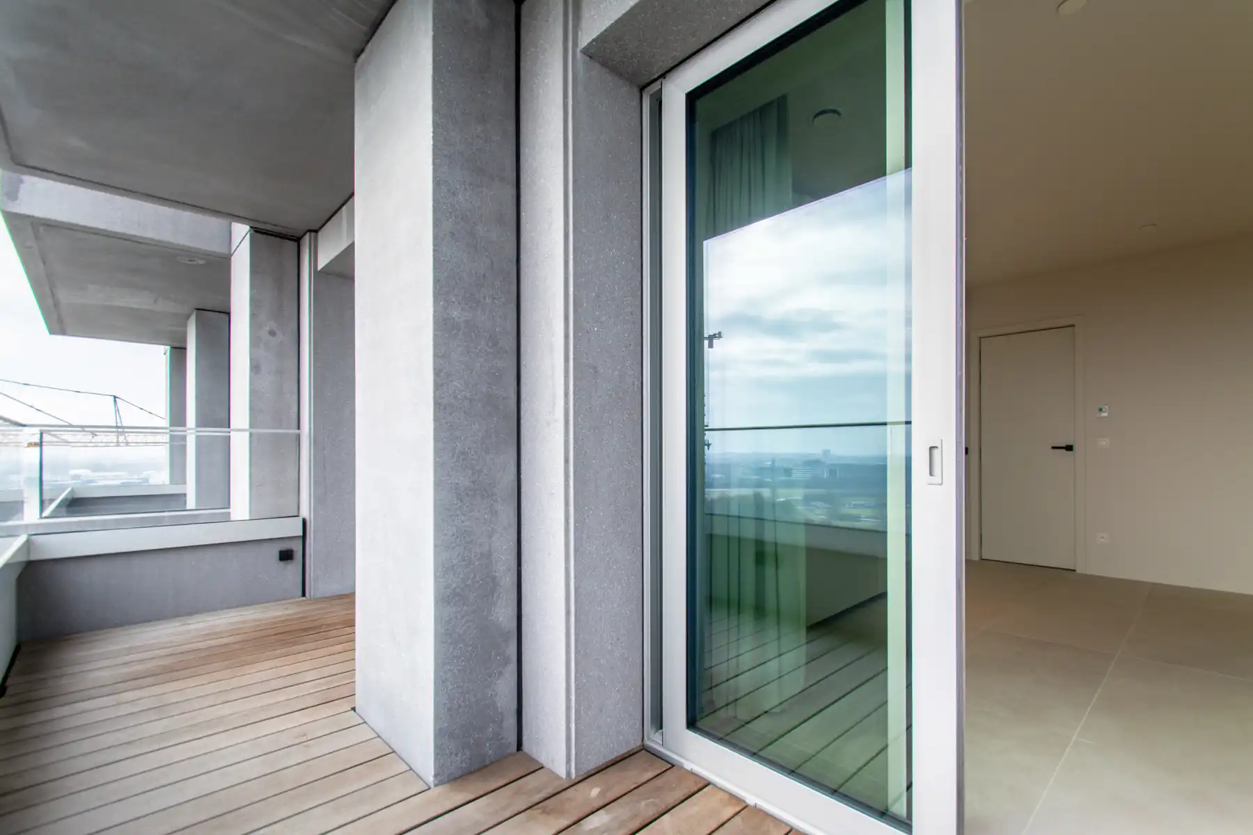 Prachtig appartement met 3slpk met zicht op de Schelde foto 15