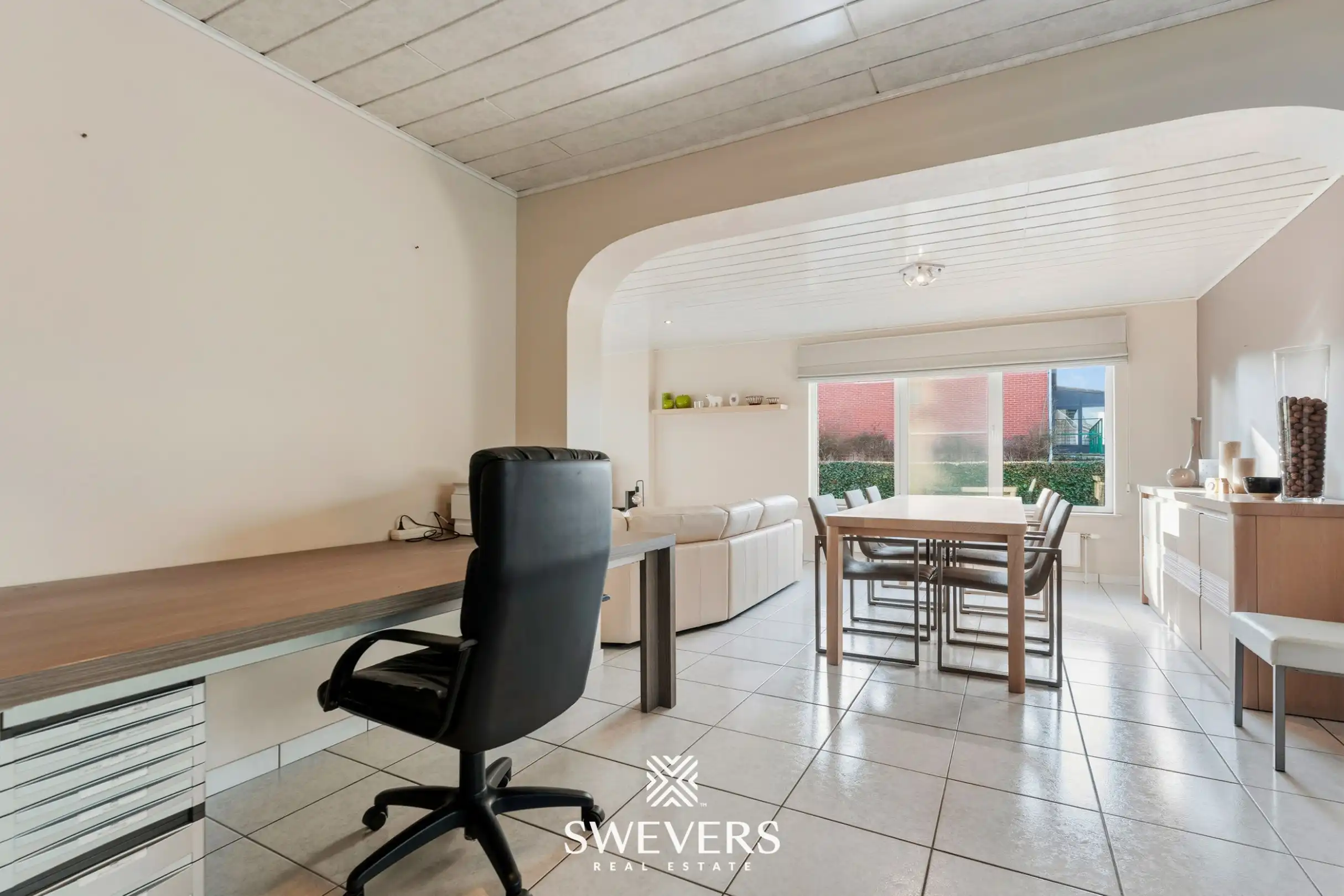 Mooie landelijk gelegen woning met grote garage op 23 are 78 ca in Paal  foto 9