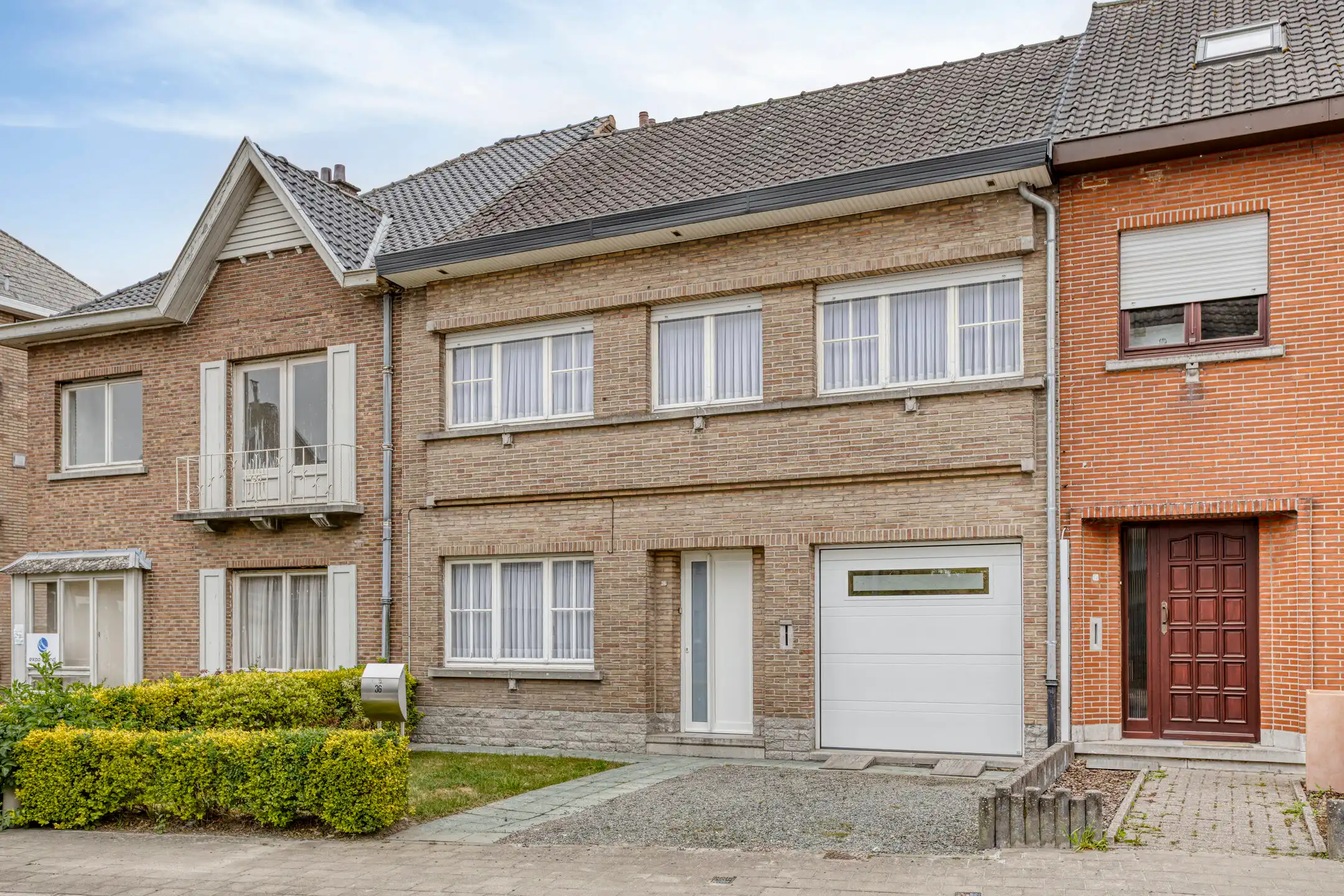 Huis te koop foto {{pictureIndex}}