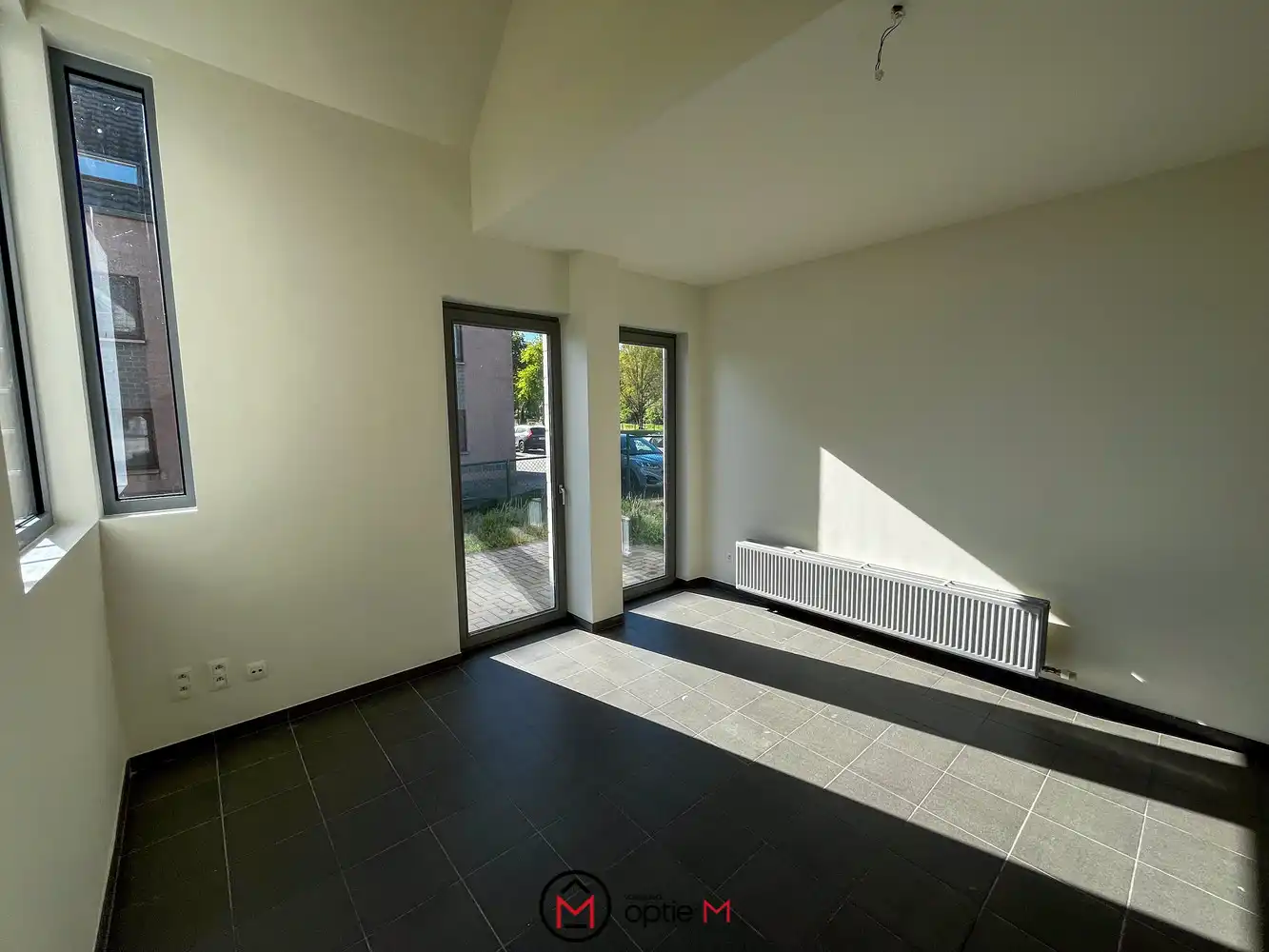 Appartement te huur in Diepenbeek –  parking voor de deur foto 3