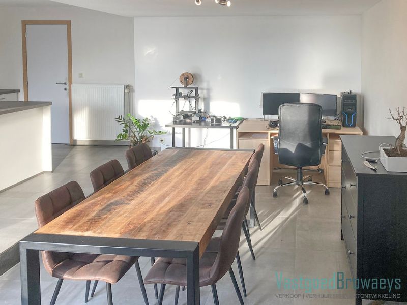 Ruim éénslaapkamerappartement met alle comfort foto 5