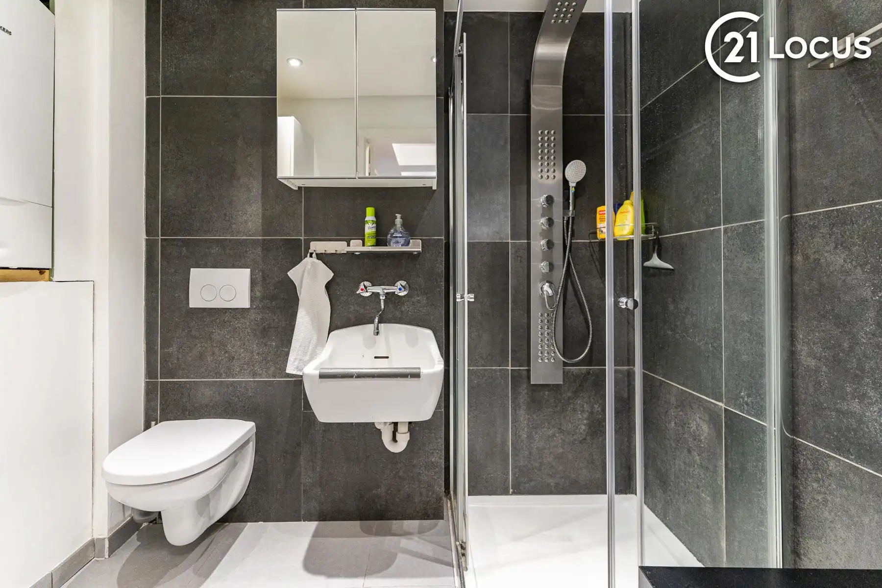 Exclusieve bel-etage met praktijkruimte en tuin foto 17