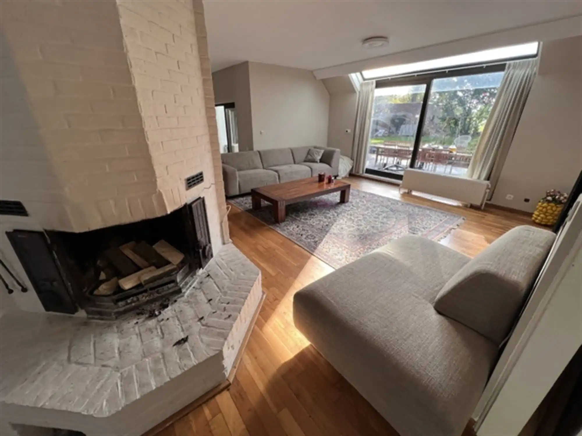 Unieke villa gelegen op grote grond (5.361 m²) foto 8