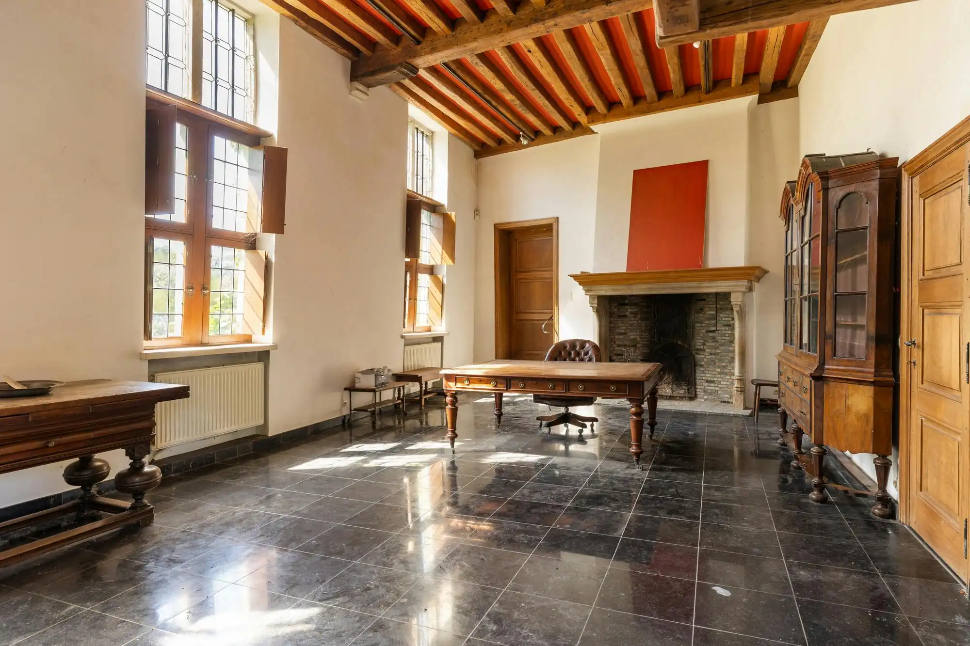 Historische kasteelhoeve en waterburcht te koop in Grimbergen  foto 24