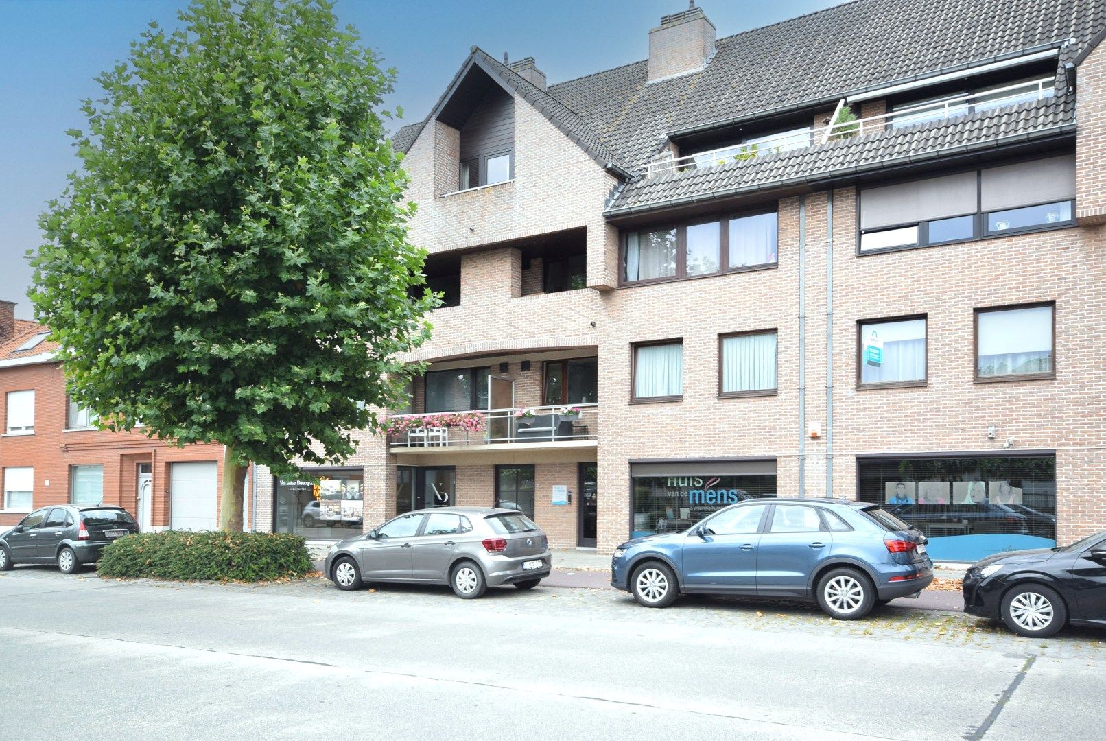 GELIJKVLOERSE KANTOORRUIMTE foto 13