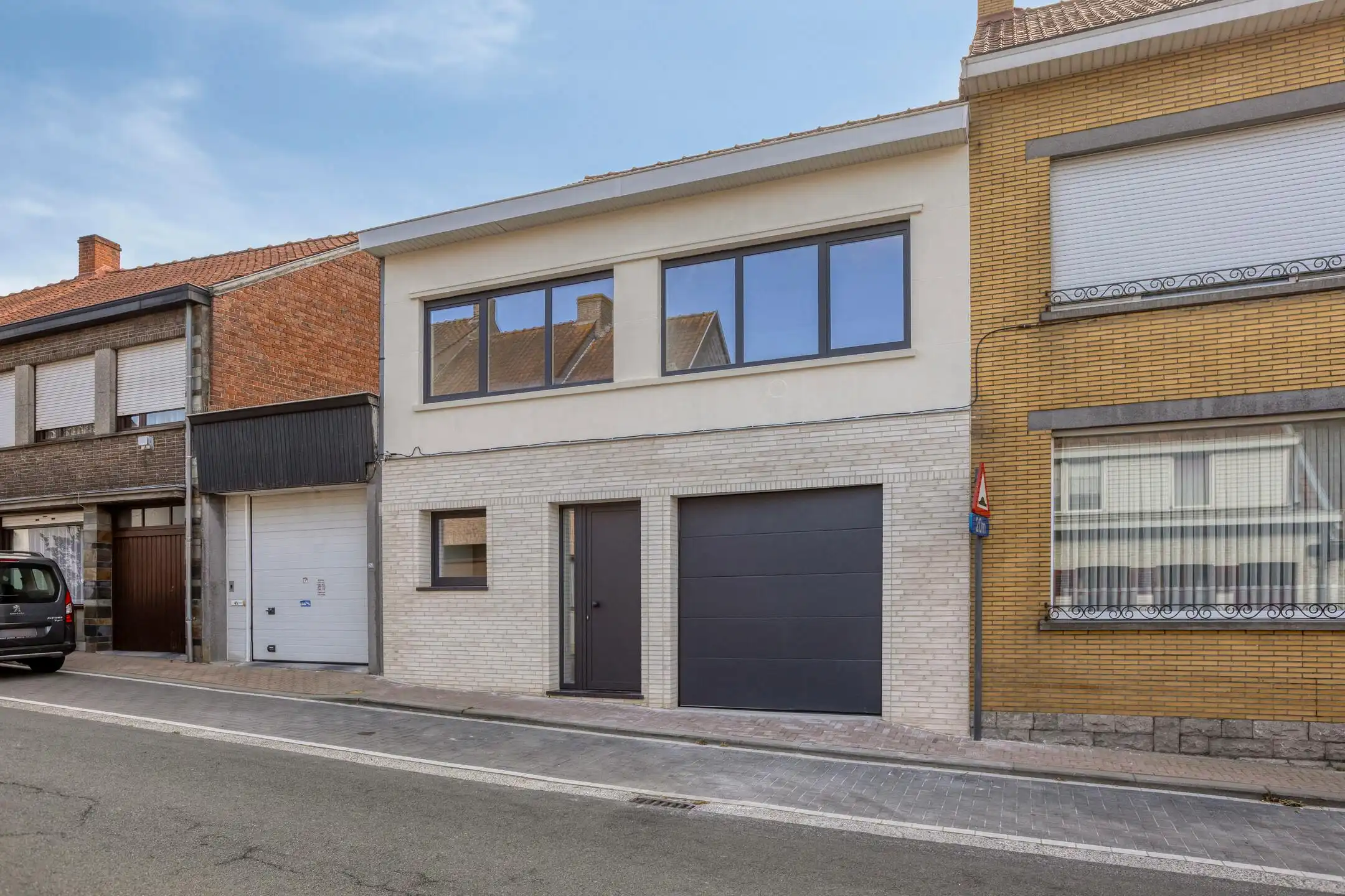 Modern, energiezuinig en instapklaar huis te koop foto 2