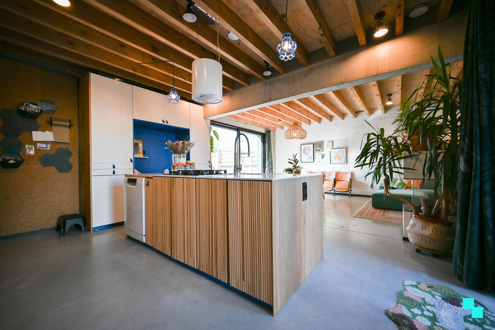 Energiezuinige woning met fantastische tuin op grens Izegem / Rumbeke foto 11